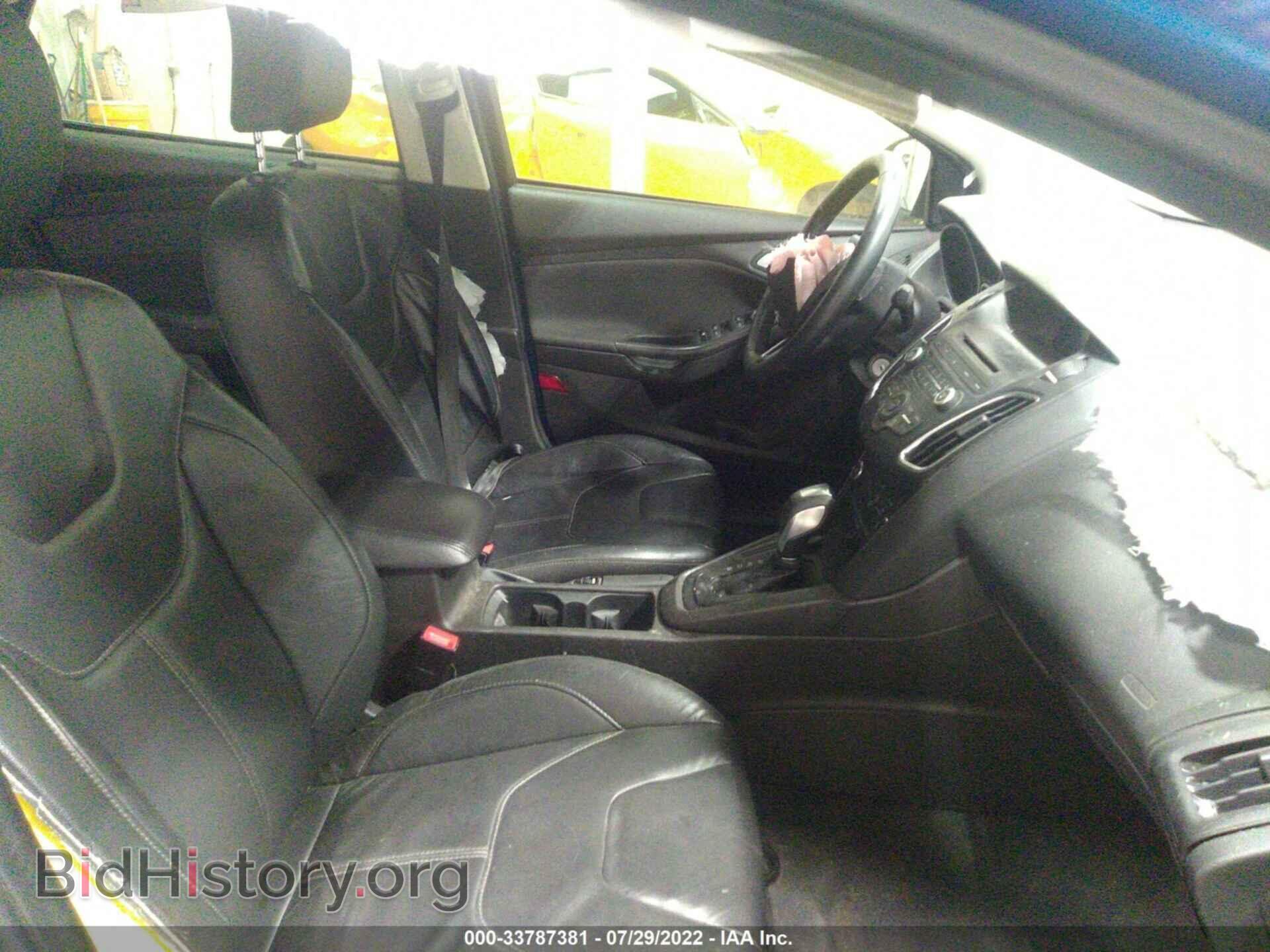 2016 FORD FOCUS - VIN: 1FADP3F27GL303024 - Photo 5