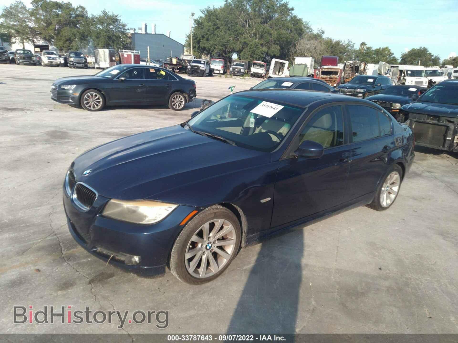 2011 BMW 3 SERIES - VIN: WBAPH7C50BE674529 - Фото 2