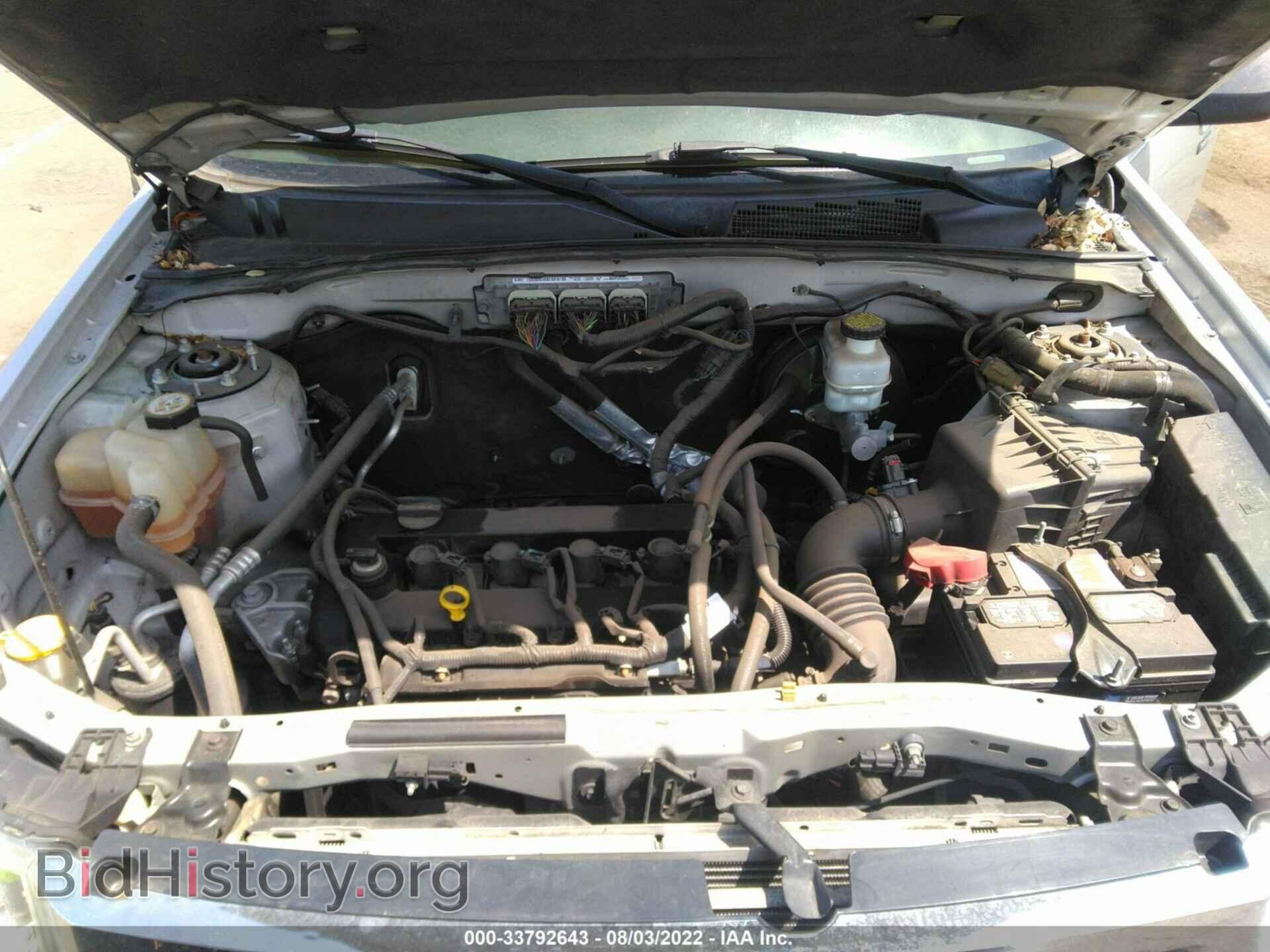 2011 FORD ESCAPE - VIN: 1FMCU0D7XBKB14258 - Фото 10
