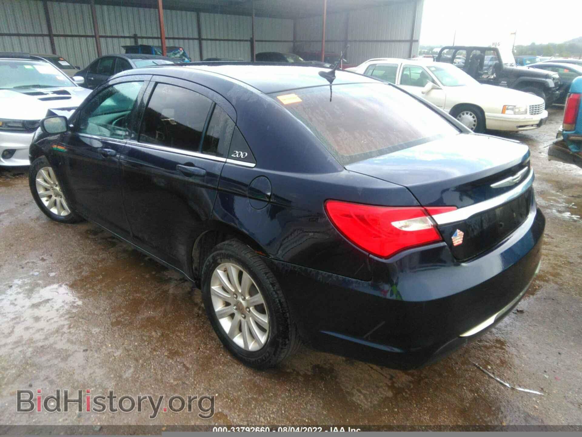 2012 CHRYSLER 200 - VIN: 1C3CCBBG2CN107489 - Фото 3