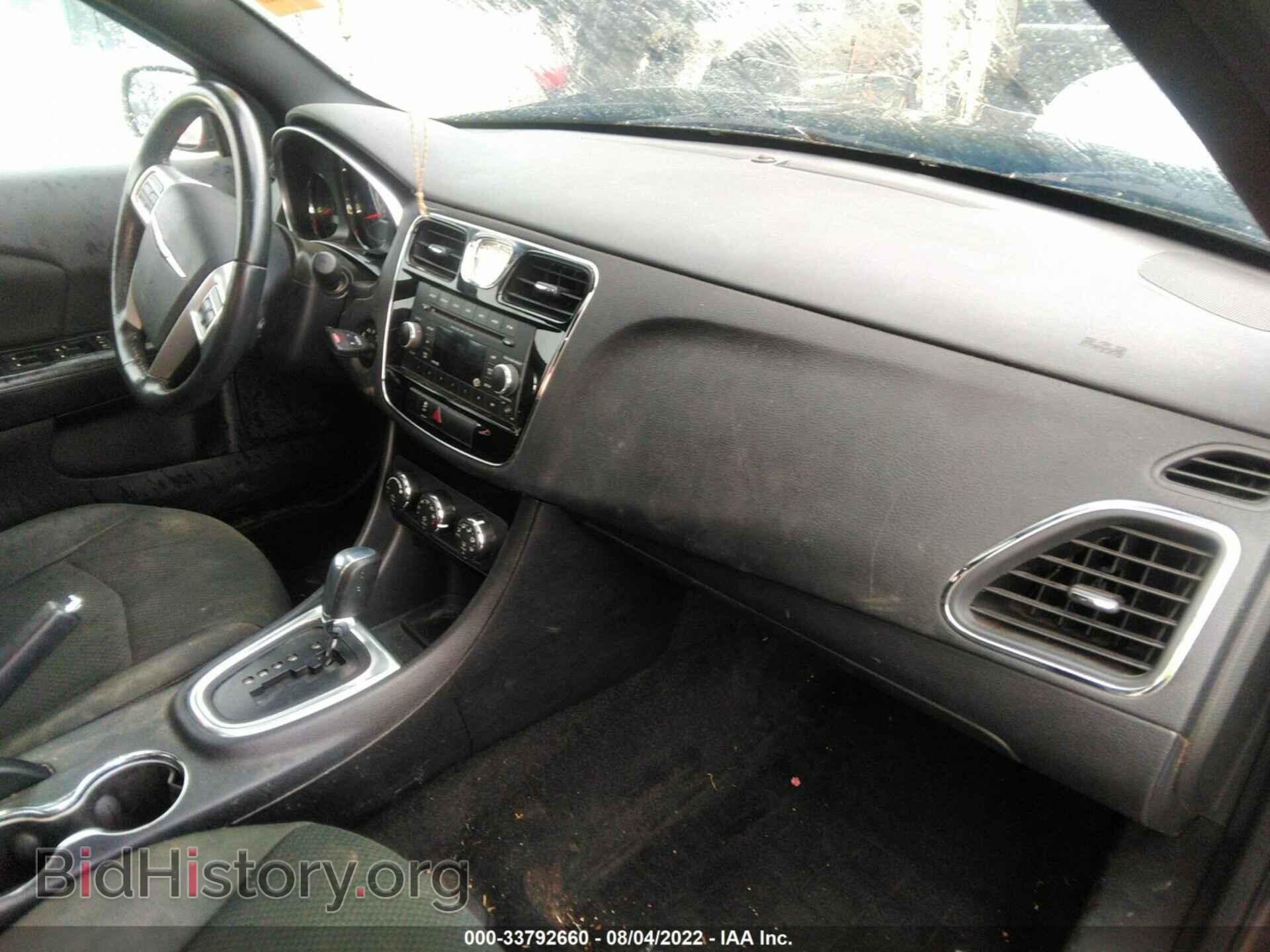 2012 CHRYSLER 200 - VIN: 1C3CCBBG2CN107489 - Фото 5