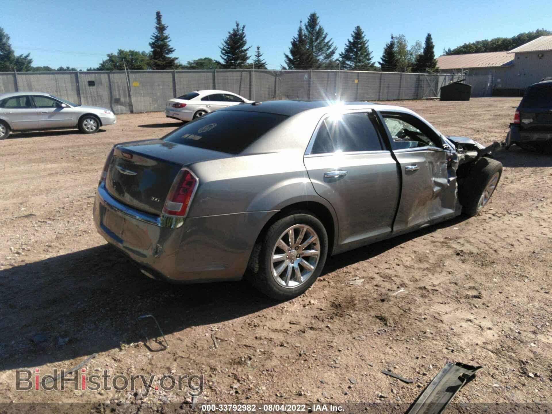 2012 CHRYSLER 300 - VIN: 2C3CCACG4CH257055 - Фото 4