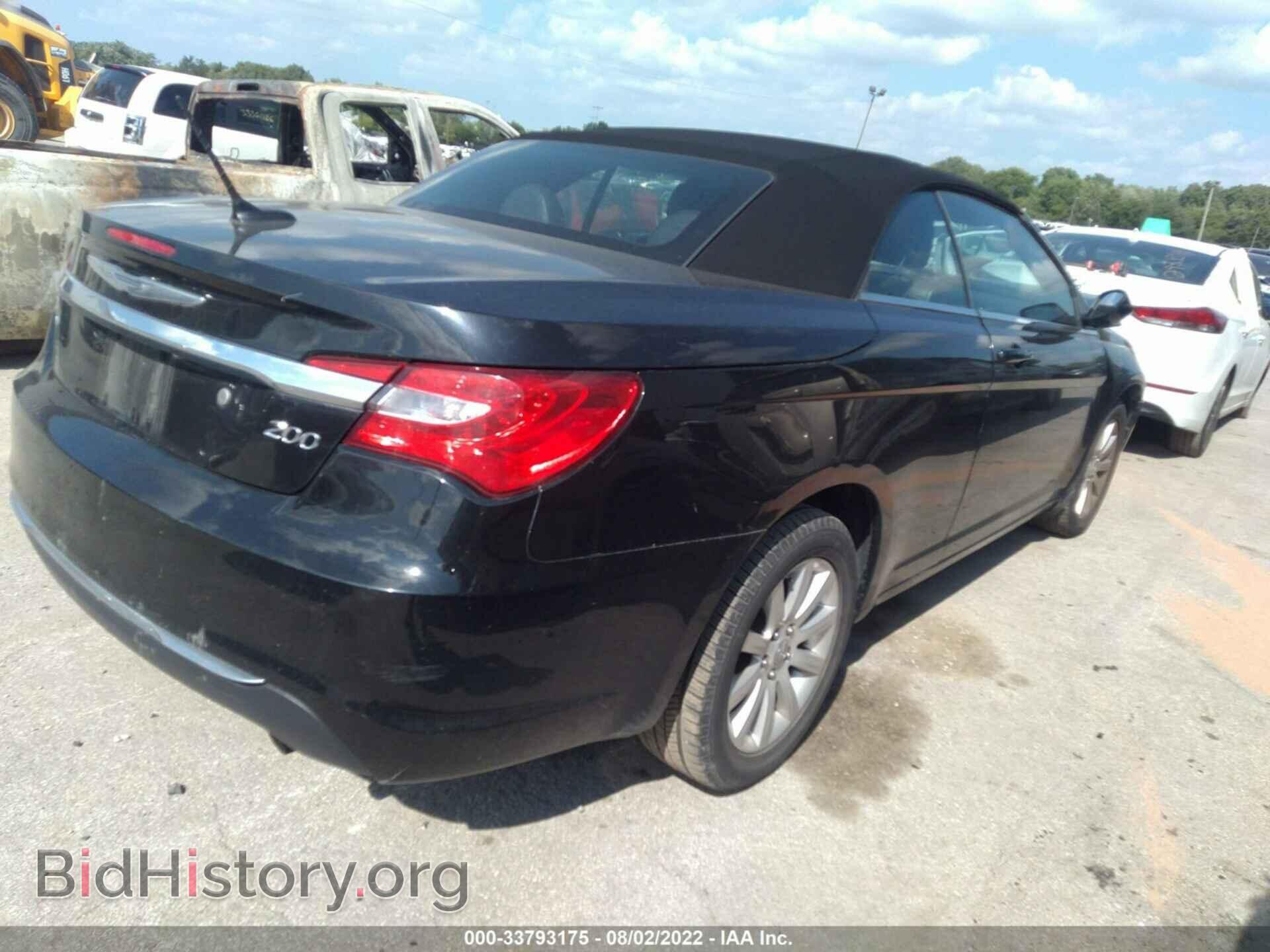 2014 CHRYSLER 200 - VIN: 1C3BCBEB3EN115647 - Фото 4