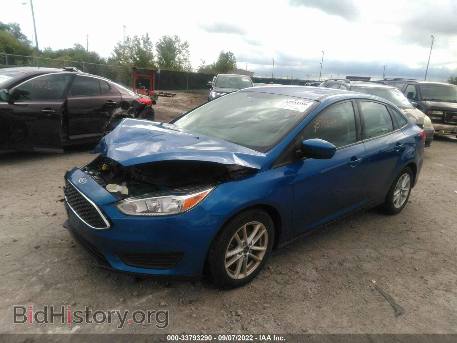 2018 FORD FOCUS - VIN: 1FADP3F29JL276366 - Фото 2