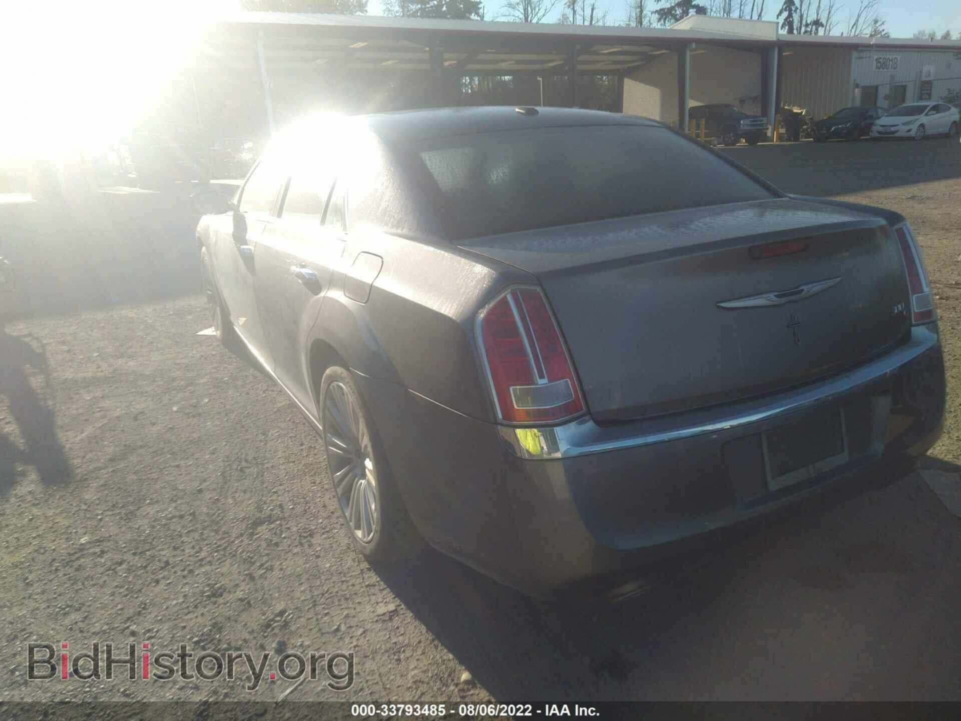 2012 CHRYSLER 300 - VIN: 2C3CCAETXCH257068 - Фото 3