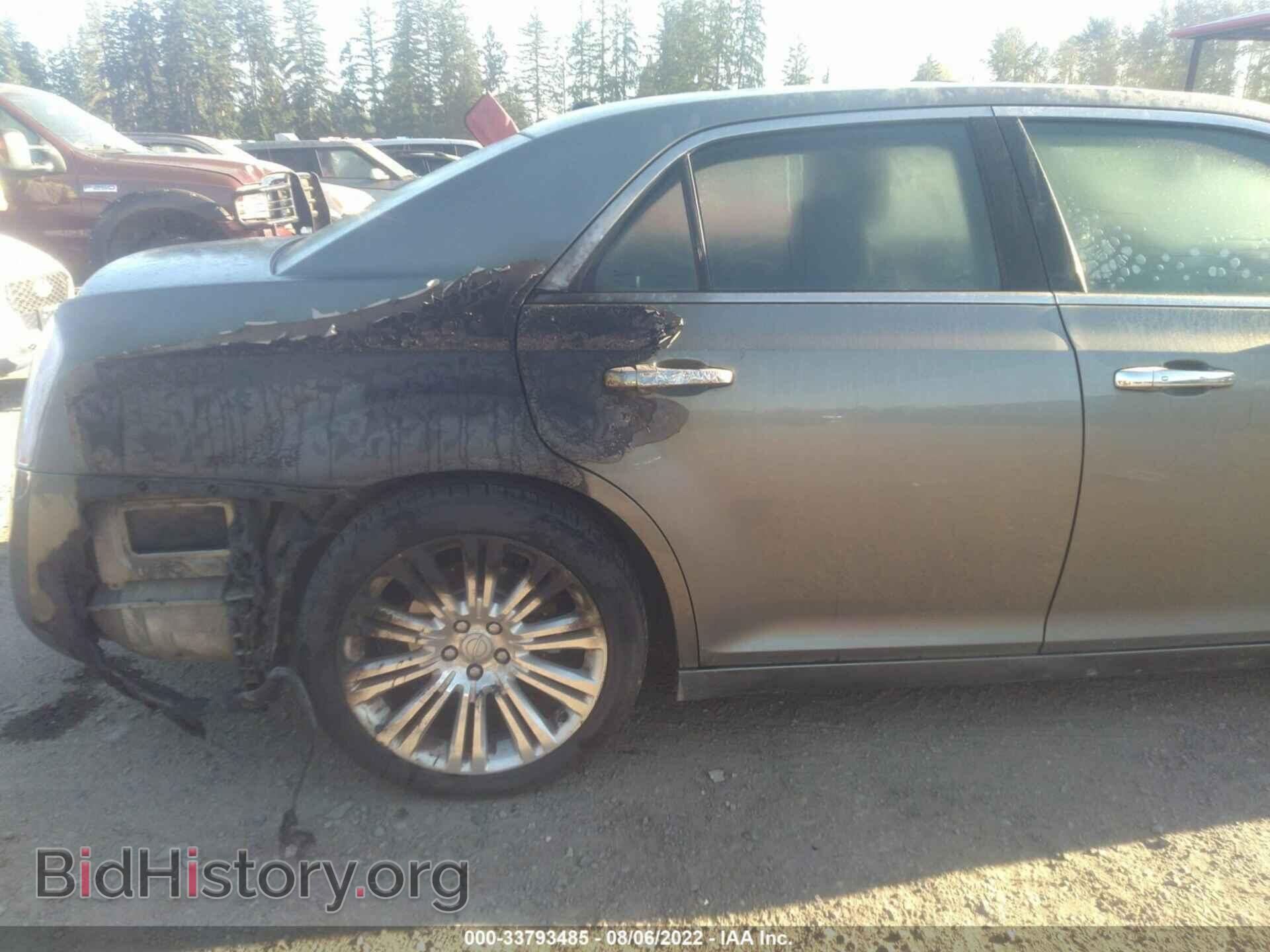 2012 CHRYSLER 300 - VIN: 2C3CCAETXCH257068 - Фото 6