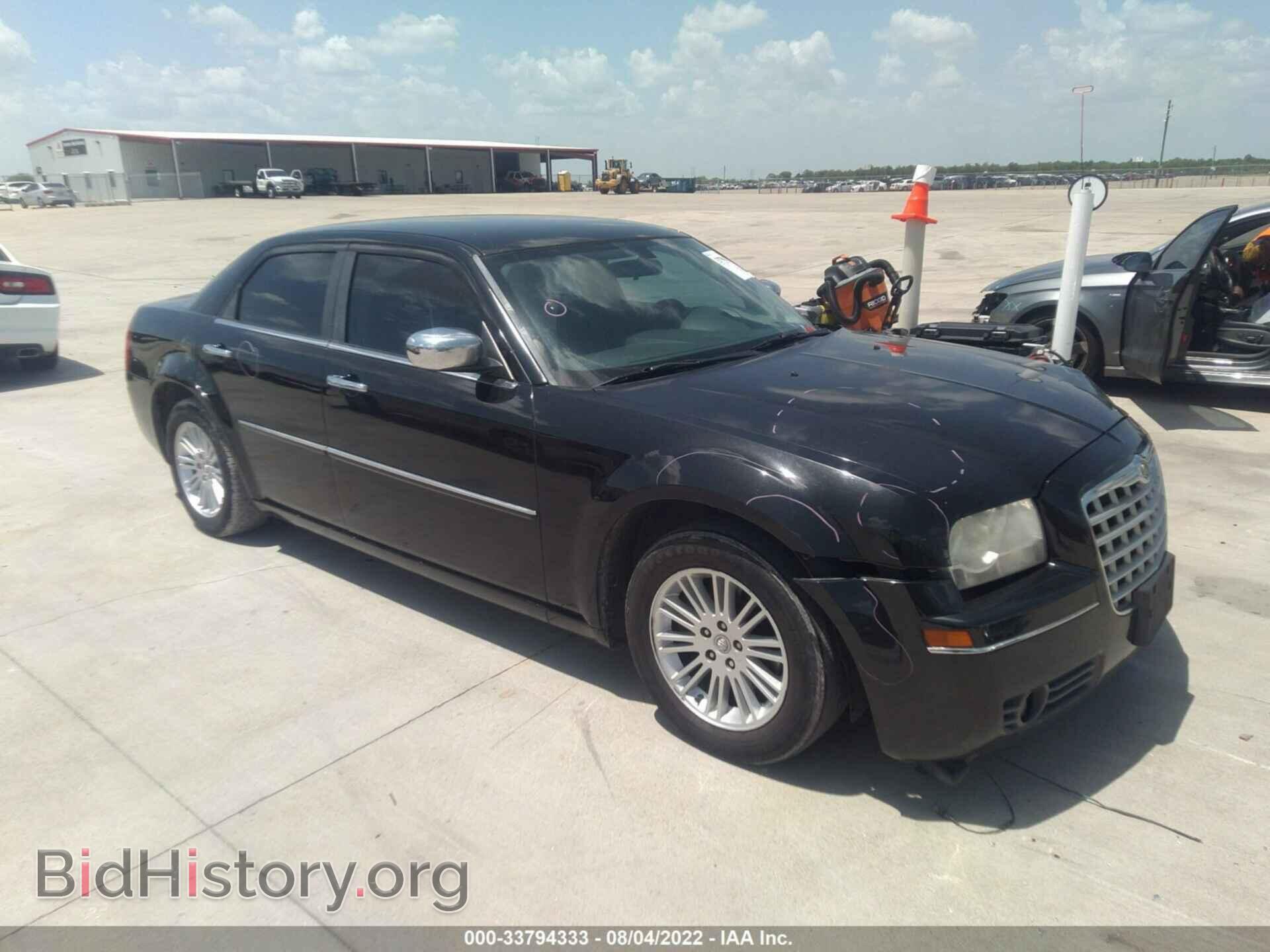 Photo 2C3CA5CV2AH230493 - CHRYSLER 300 2010