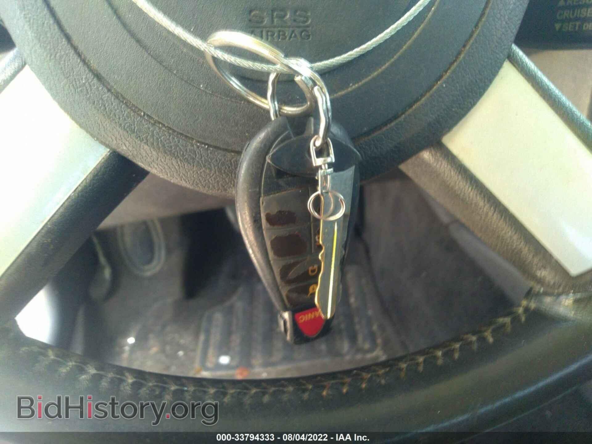 2010 CHRYSLER 300 - VIN: 2C3CA5CV2AH230493 - Фото 11