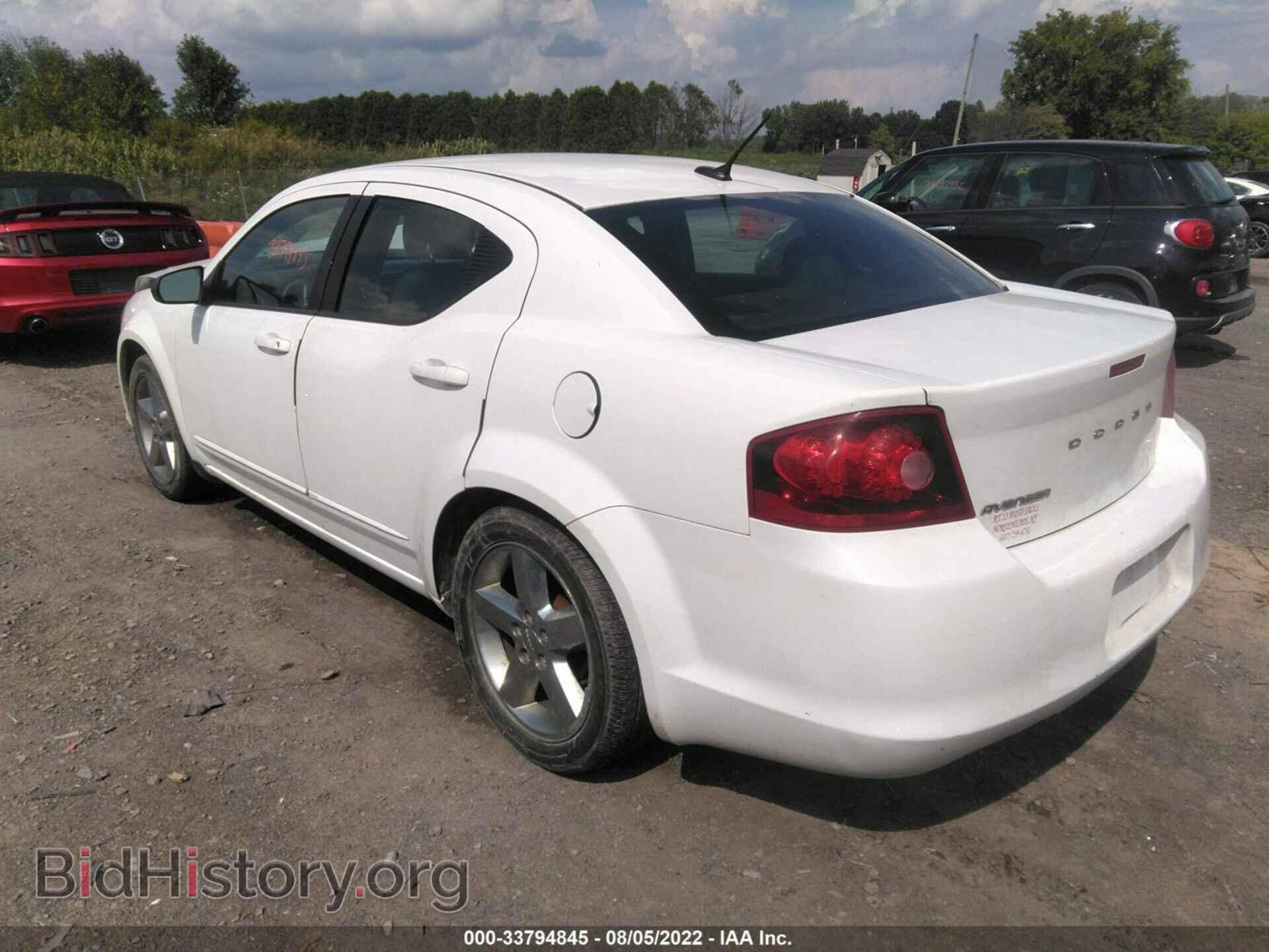 2011 DODGE AVENGER - VIN: 1B3BD4FB5BN558690 - Фото 3