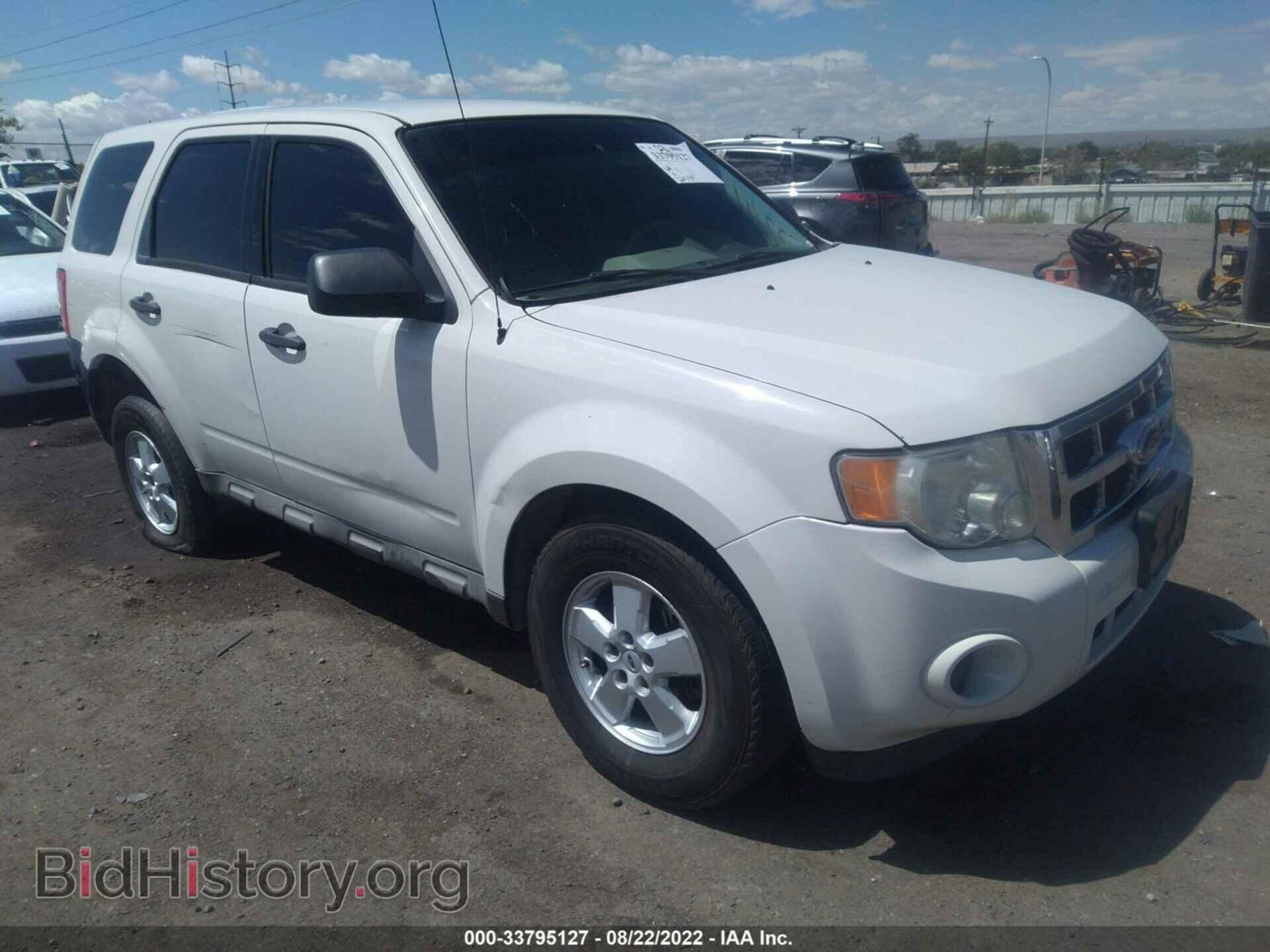 Photo 1FMCU92749KC33411 - FORD ESCAPE 2009