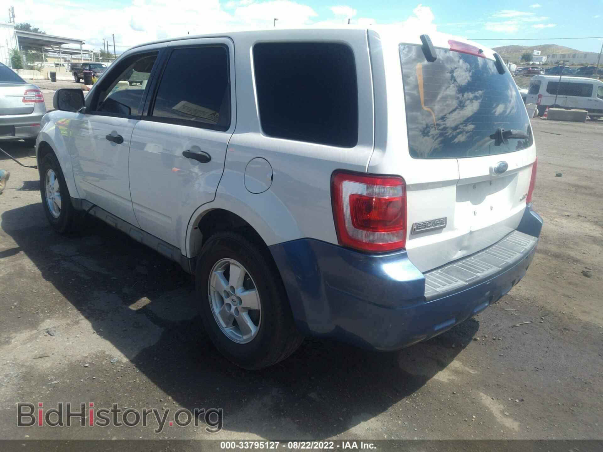 2009 FORD ESCAPE - VIN: 1FMCU92749KC33411 - Фото 3