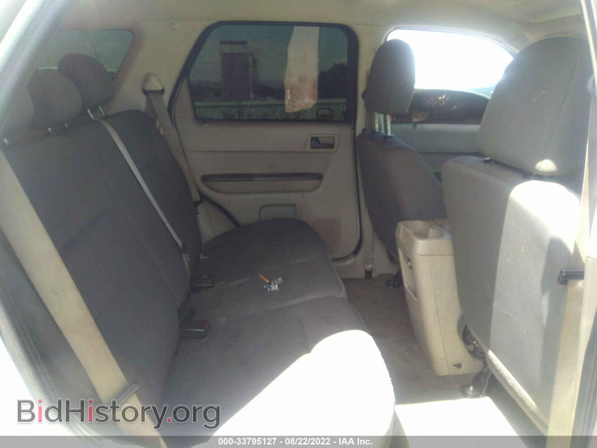 2009 FORD ESCAPE - VIN: 1FMCU92749KC33411 - Фото 8