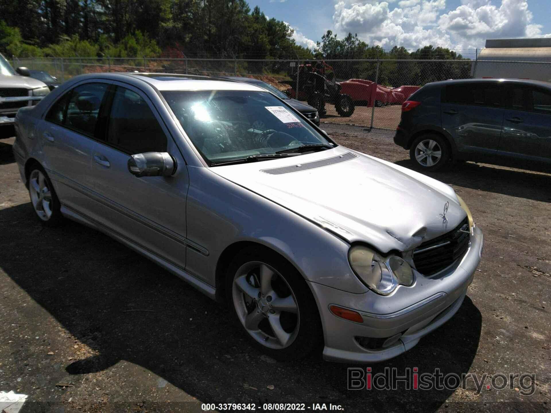 Photo WDBRF52H26E022923 - MERCEDES-BENZ C-CLASS 2006