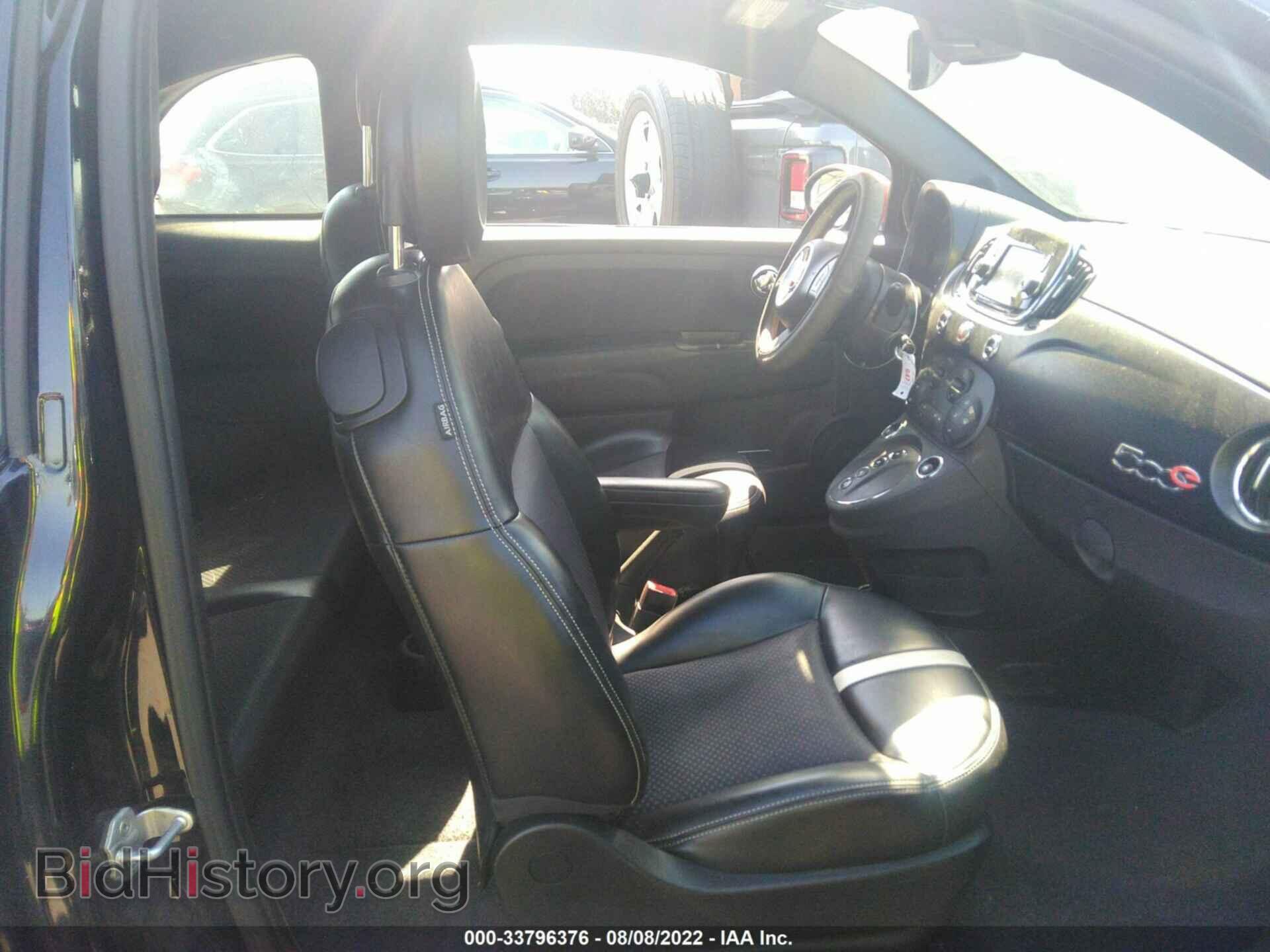 2017 FIAT 500E - VIN: 3C3CFFGE3HT550442 - Фото 5