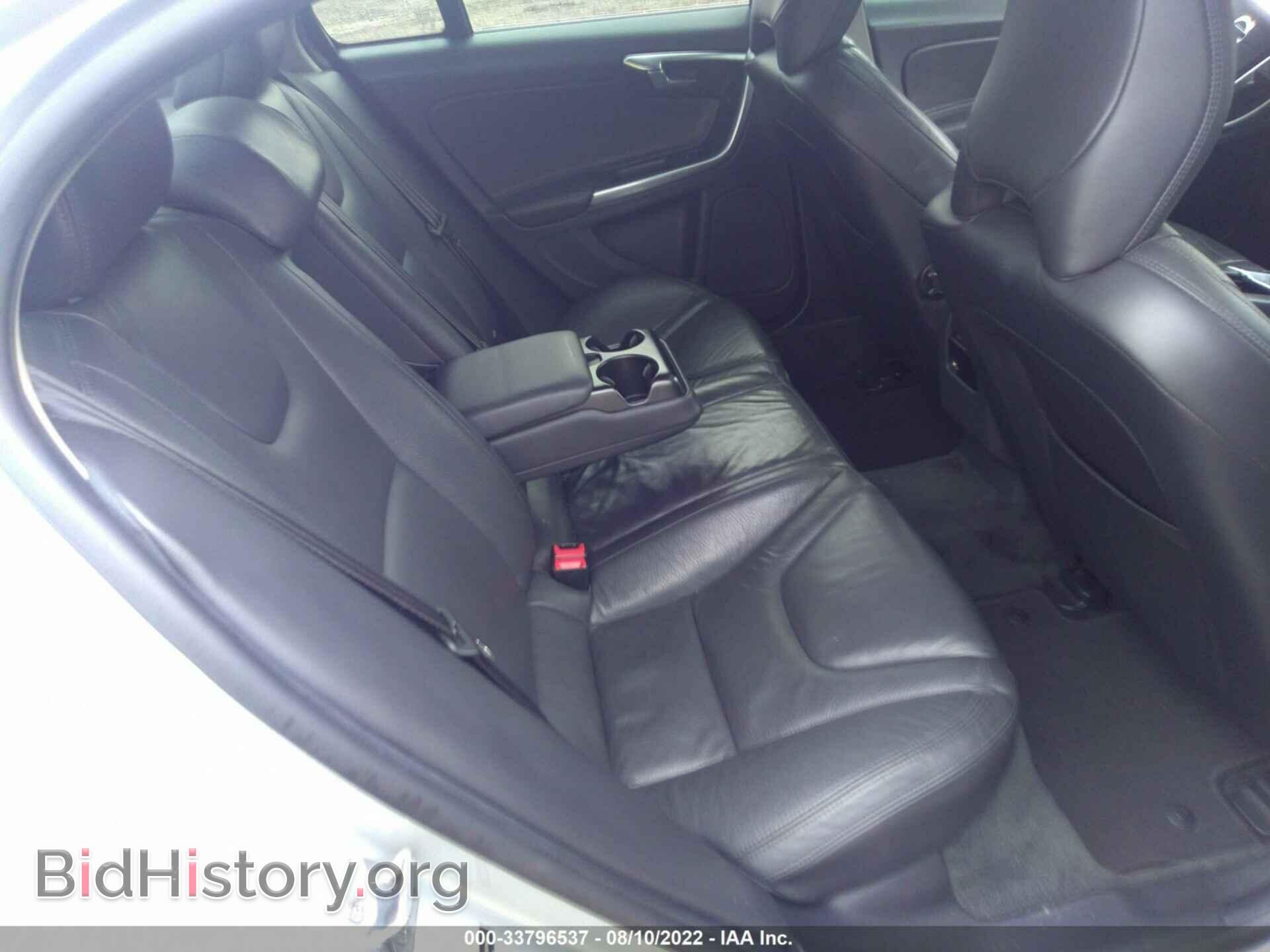 2014 VOLVO S60 - VIN: YV1612FS4E2297842 - Фото 8