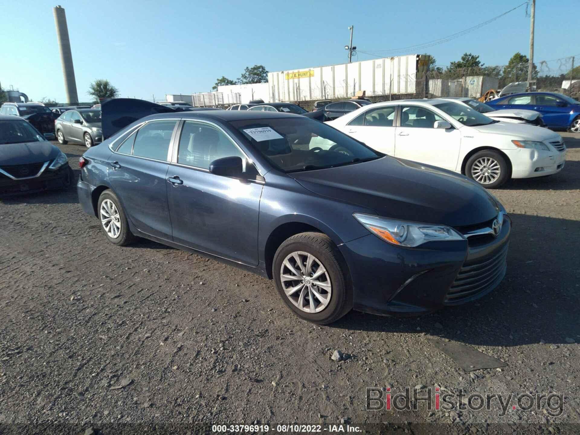 Photo 4T1BF1FK6HU769365 - TOYOTA CAMRY 2017