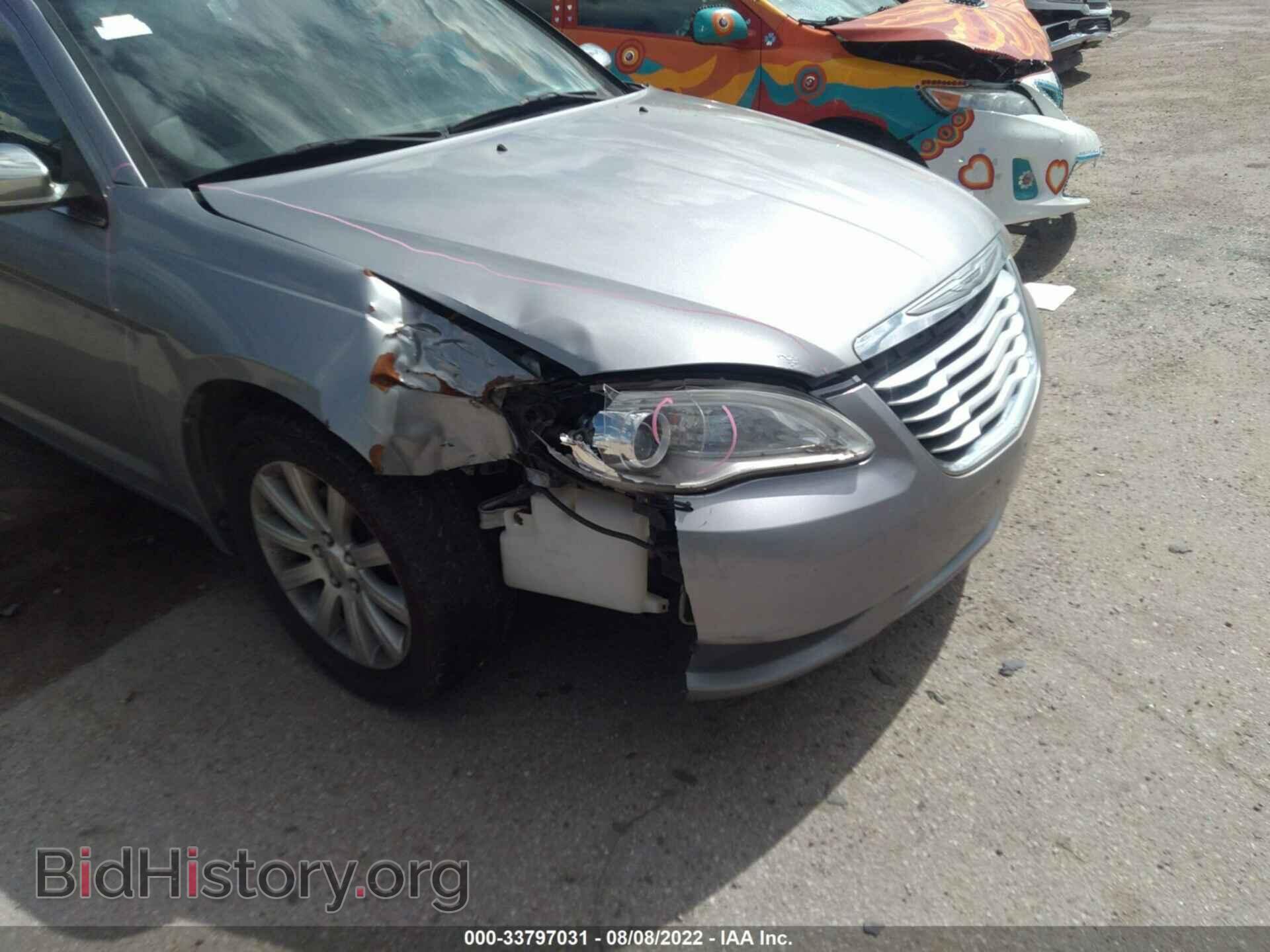 2013 CHRYSLER 200 - VIN: 1C3CCBCG8DN528228 - Photo 6