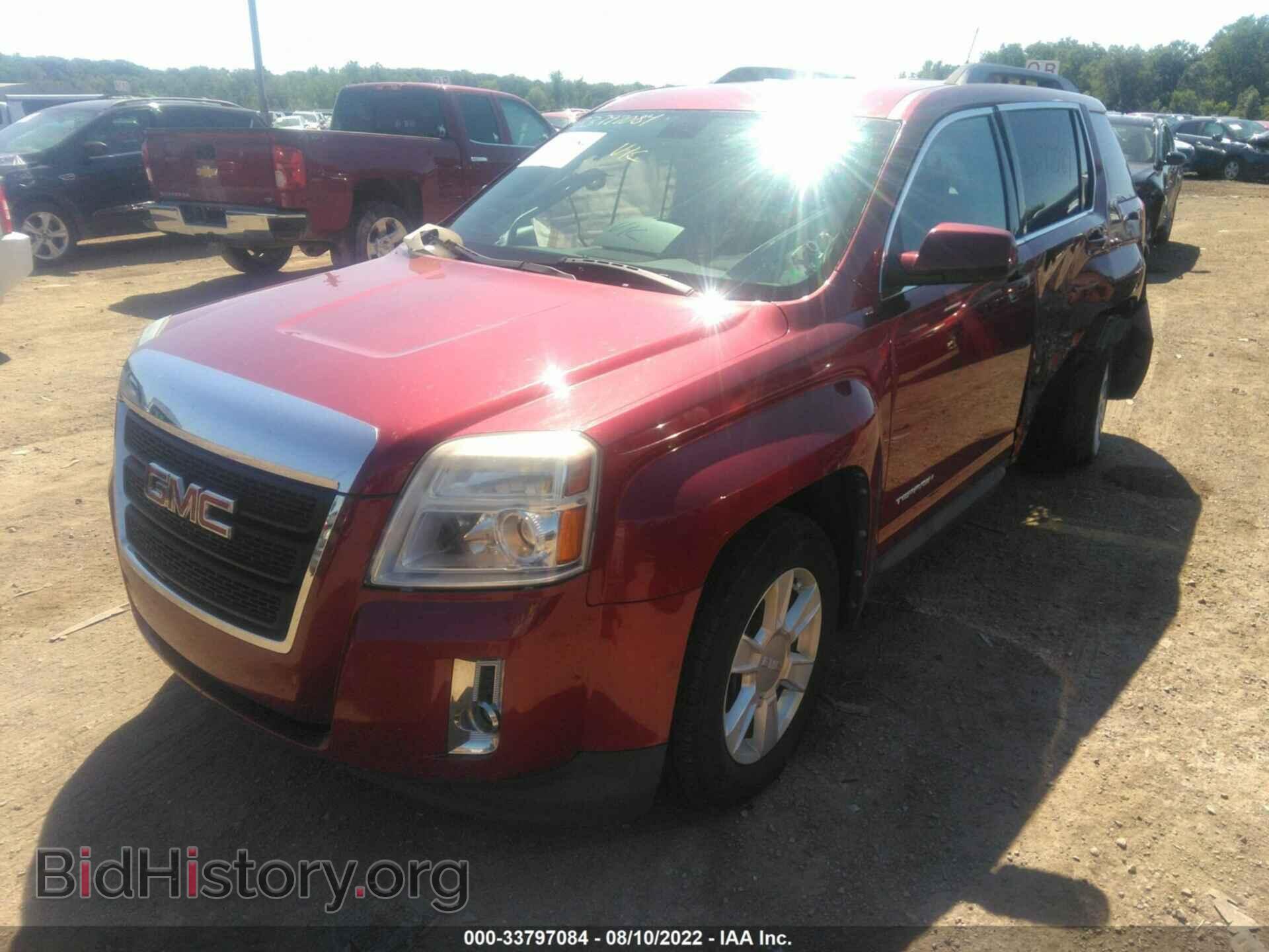 2010 GMC TERRAIN - VIN: 2CTFLEEW3A6336489 - Photo 2