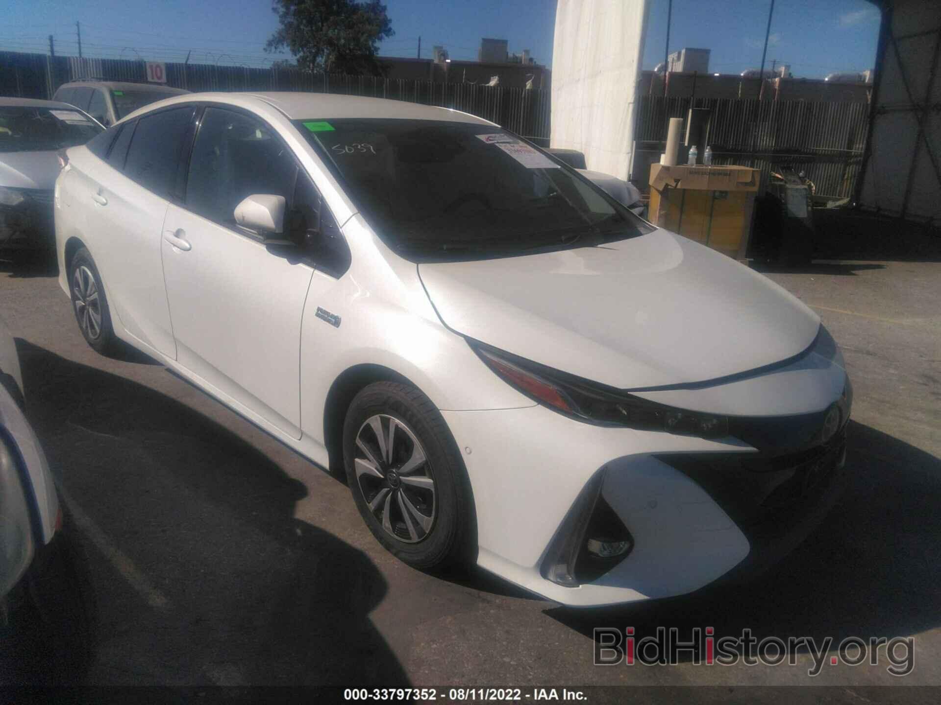 Photo JTDKARFP1H3012425 - TOYOTA PRIUS PRIME 2017