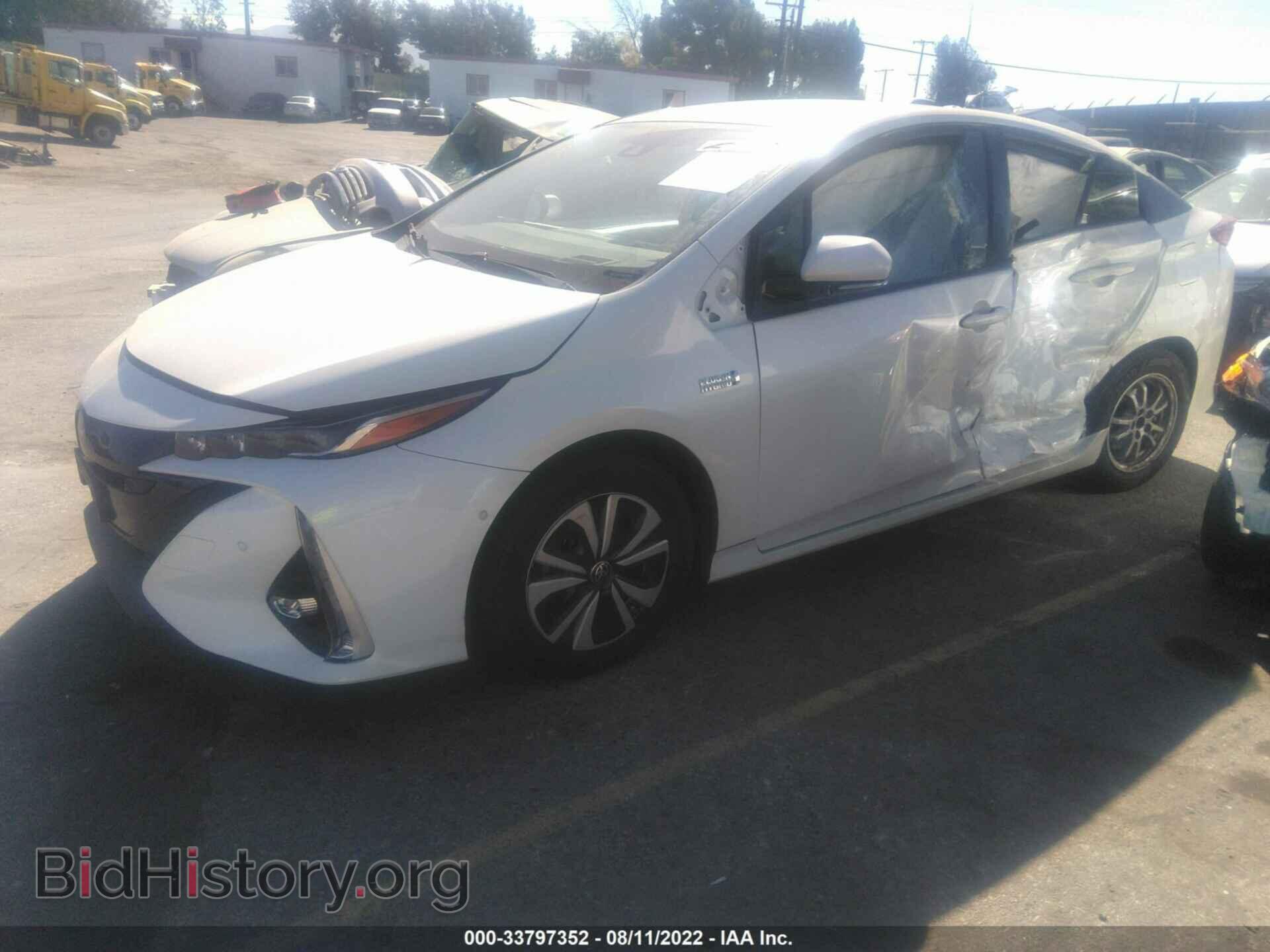 2017 TOYOTA PRIUS PRIME - VIN: JTDKARFP1H3012425 - Фото 2