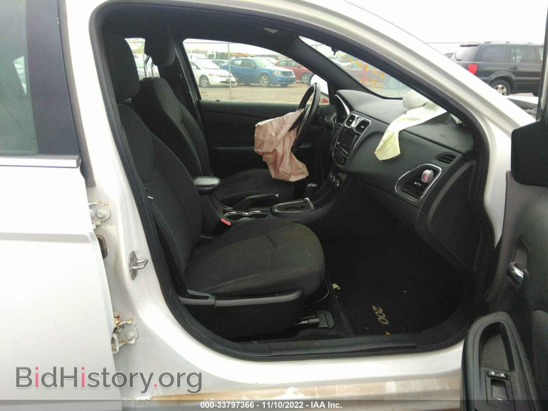 2011 CHRYSLER 200 - VIN: 1C3BC1FB0BN611462 - Фото 5