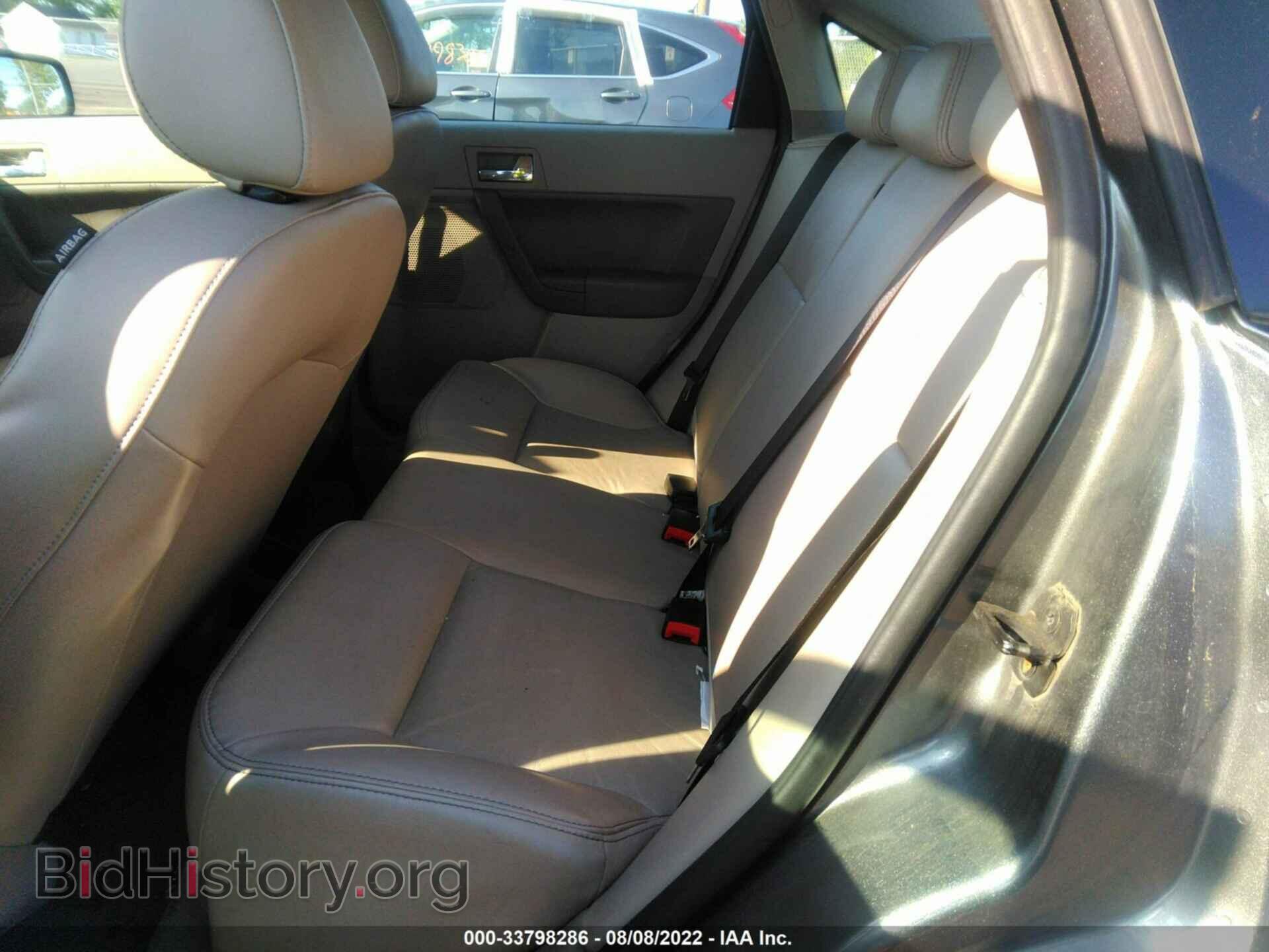 2011 FORD FOCUS - VIN: 1FAHP3GN5BW140729 - Photo 8