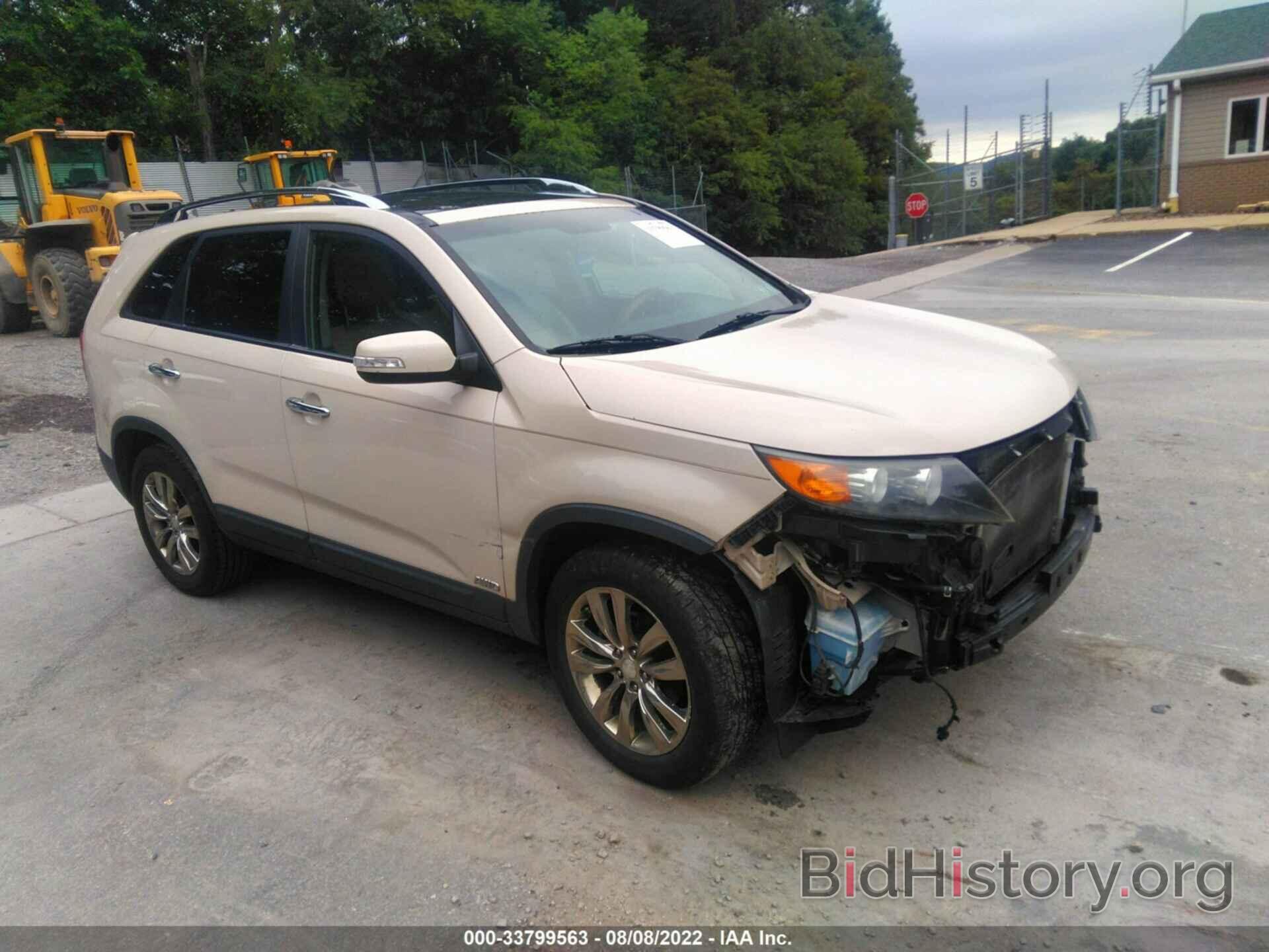 Photo 5XYKUDA22BG112588 - KIA SORENTO 2011