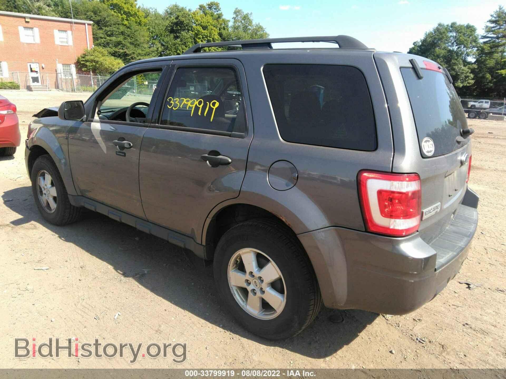2011 FORD ESCAPE - VIN: 1FMCU9DG4BKB17225 - Фото 3