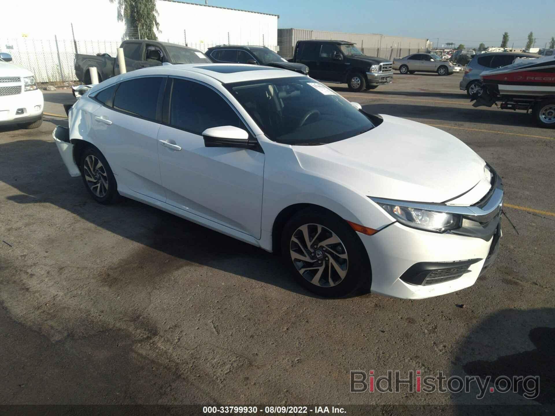 Photo 2HGFC2F72JH508258 - HONDA CIVIC SEDAN 2018