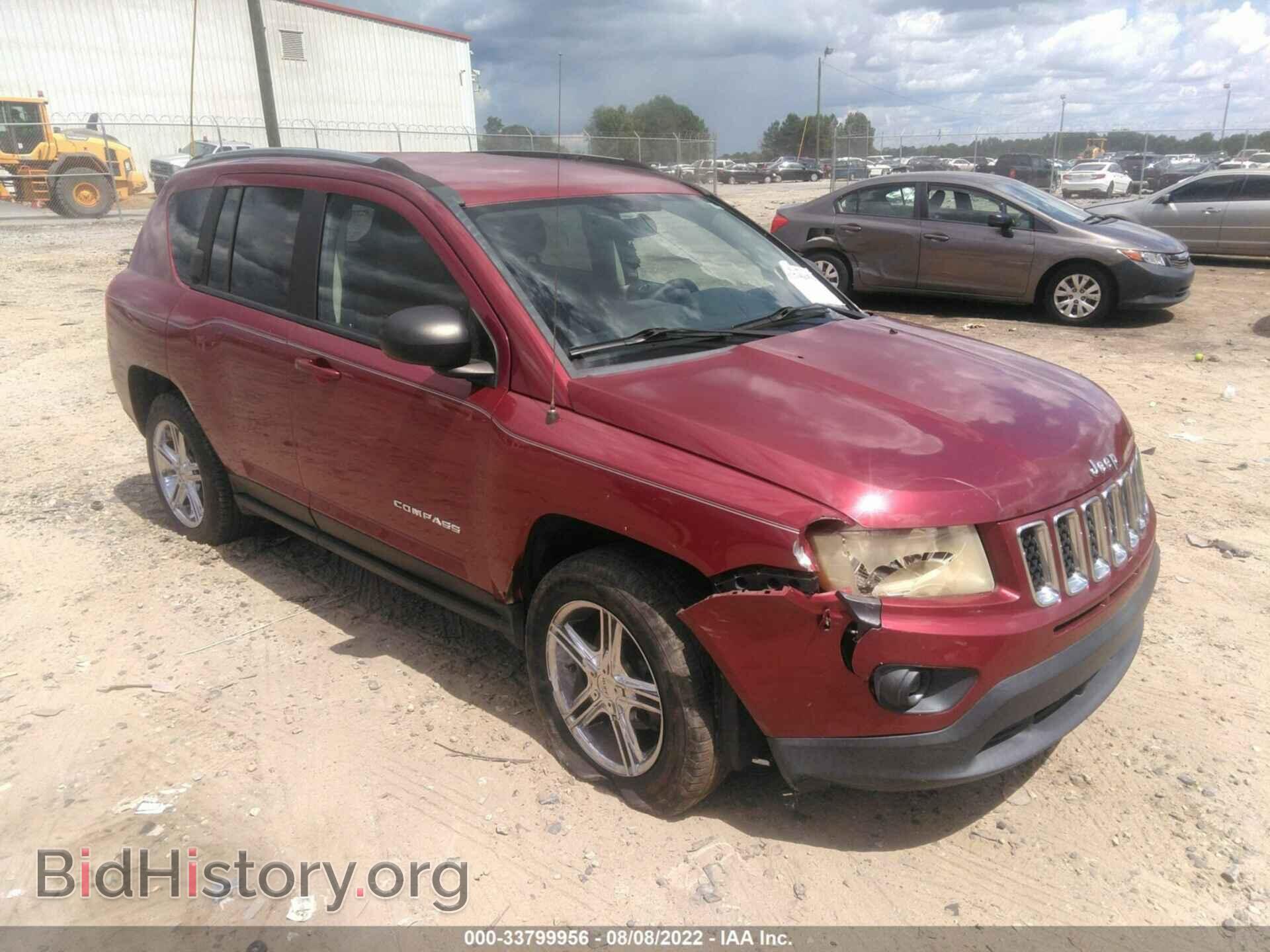 Photo 1J4NT1FA6BD165558 - JEEP COMPASS 2011