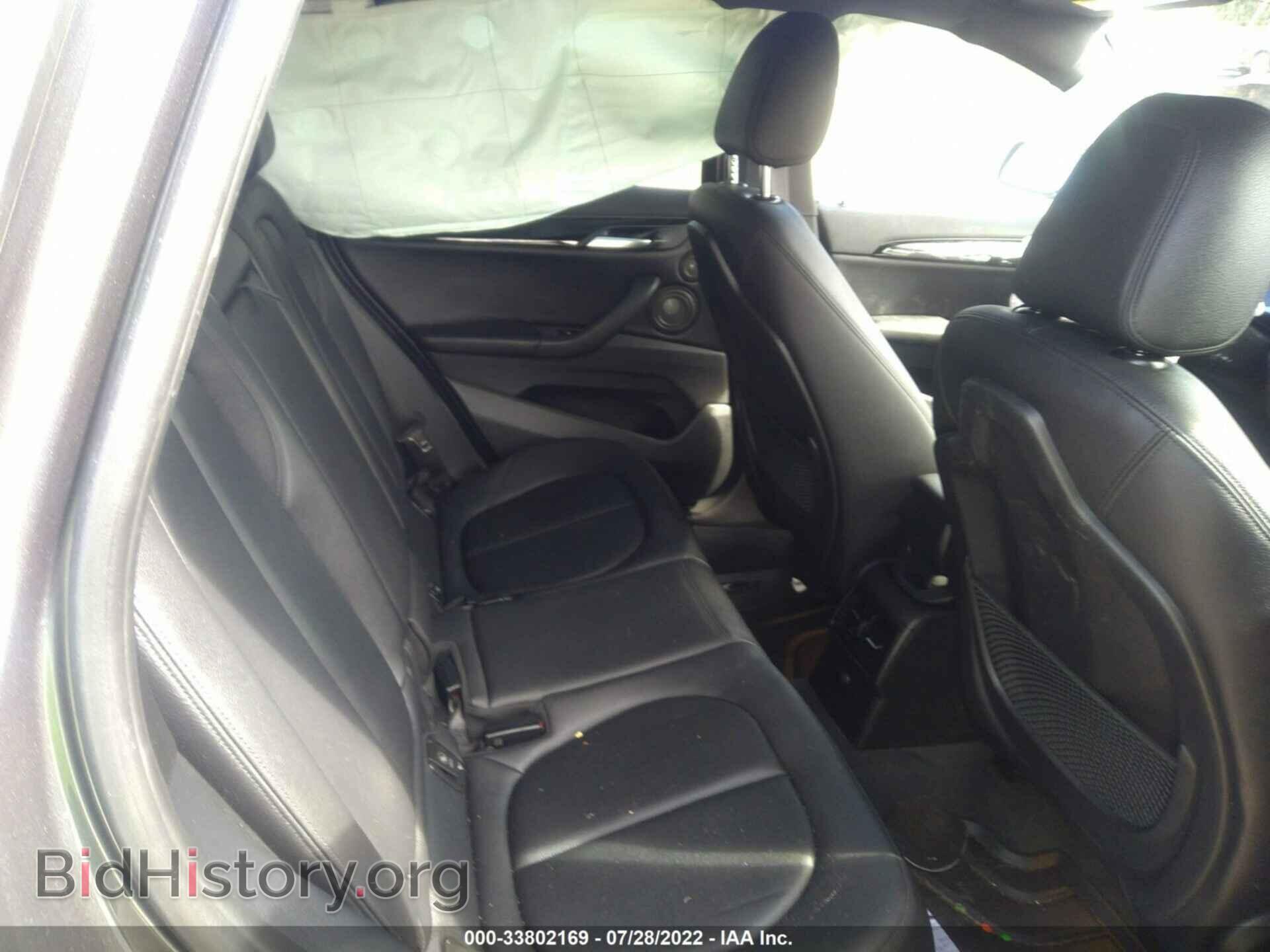 2017 BMW X1 - VIN: WBXHT3C35H5F70954 - Фото 8