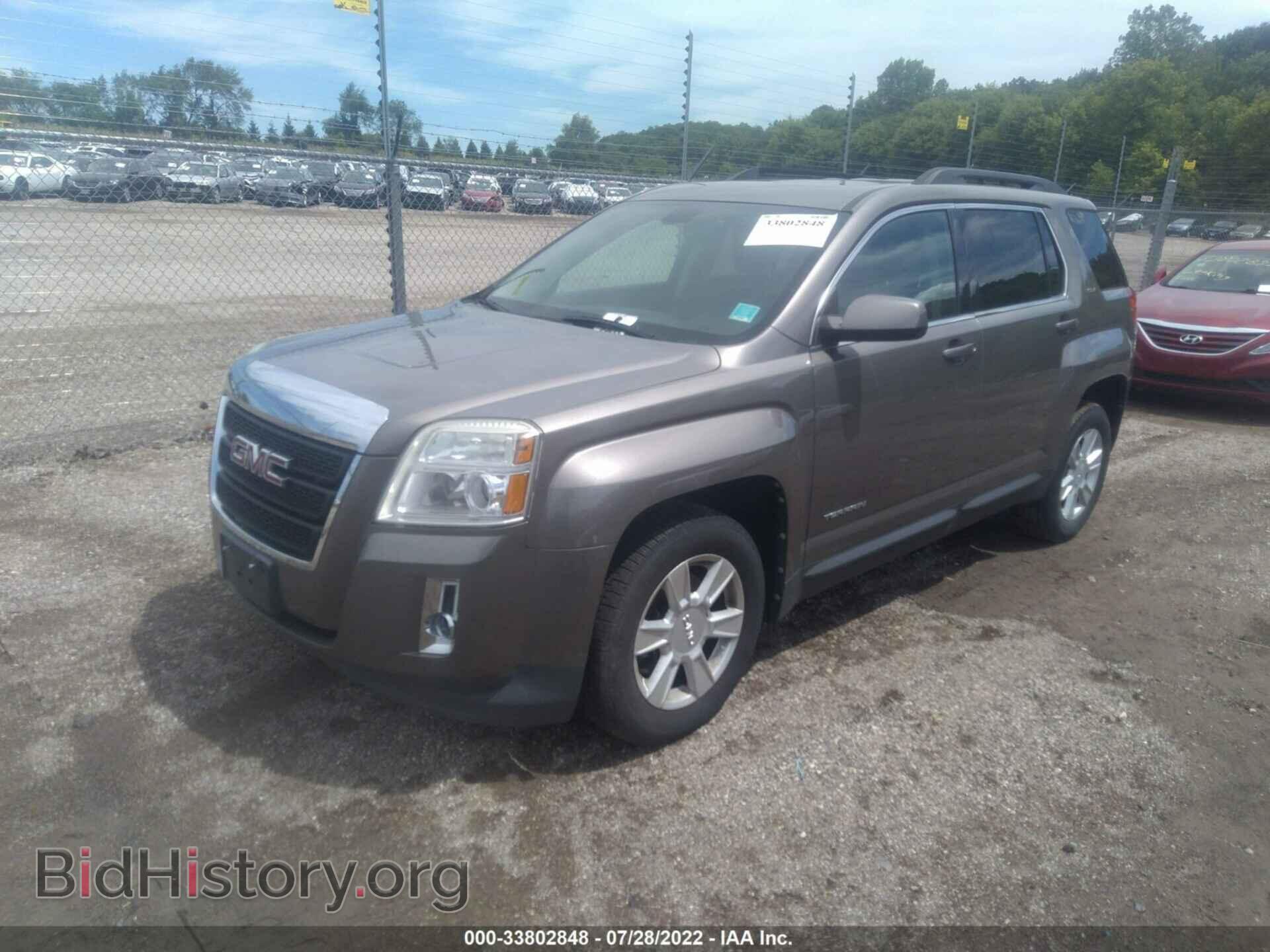 2011 GMC TERRAIN - VIN: 2CTALSEC0B6371801 - Photo 2