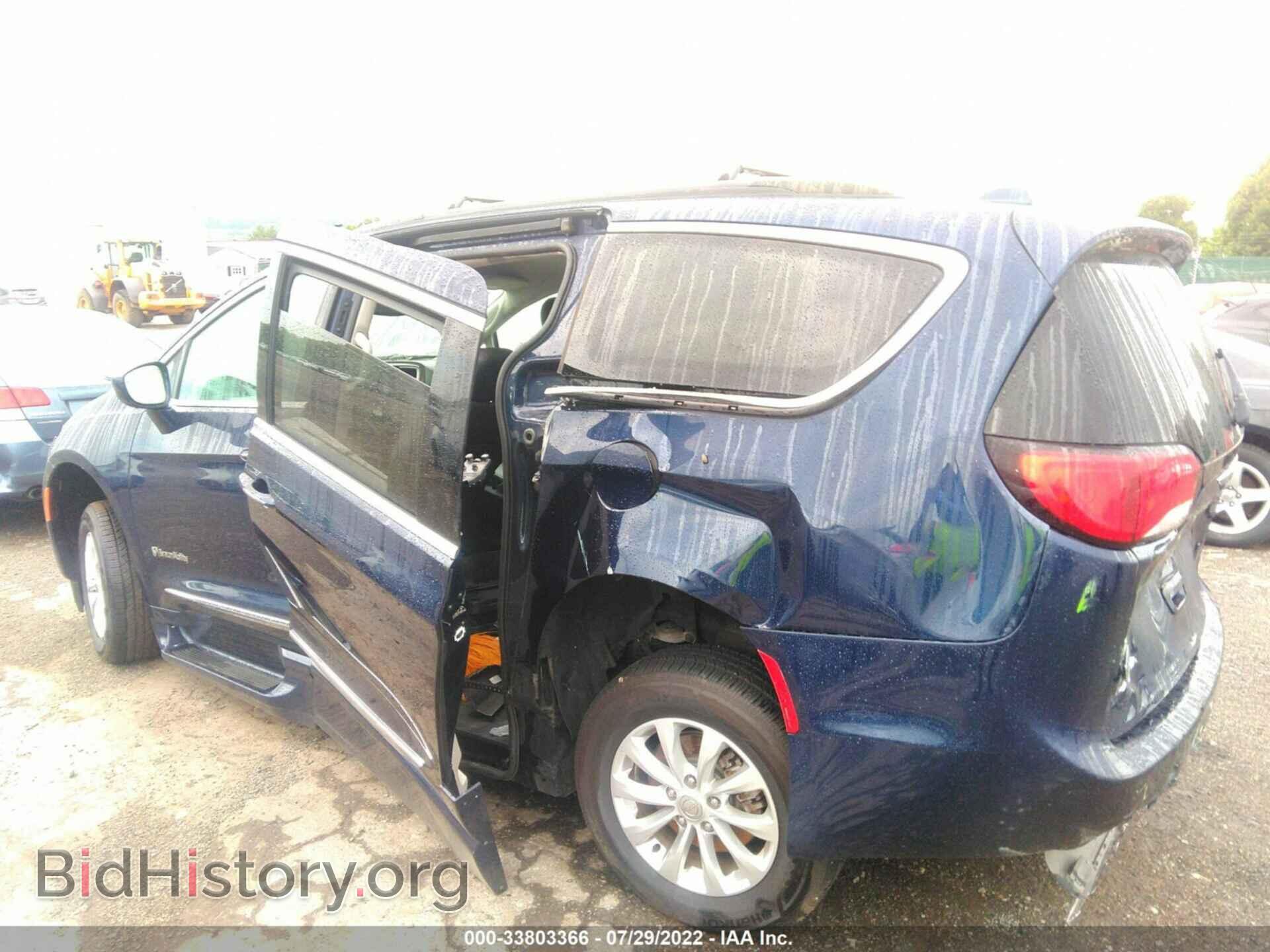 2017 CHRYSLER PACIFICA - VIN: 2C4RC1BG6HR821202 - Photo 3