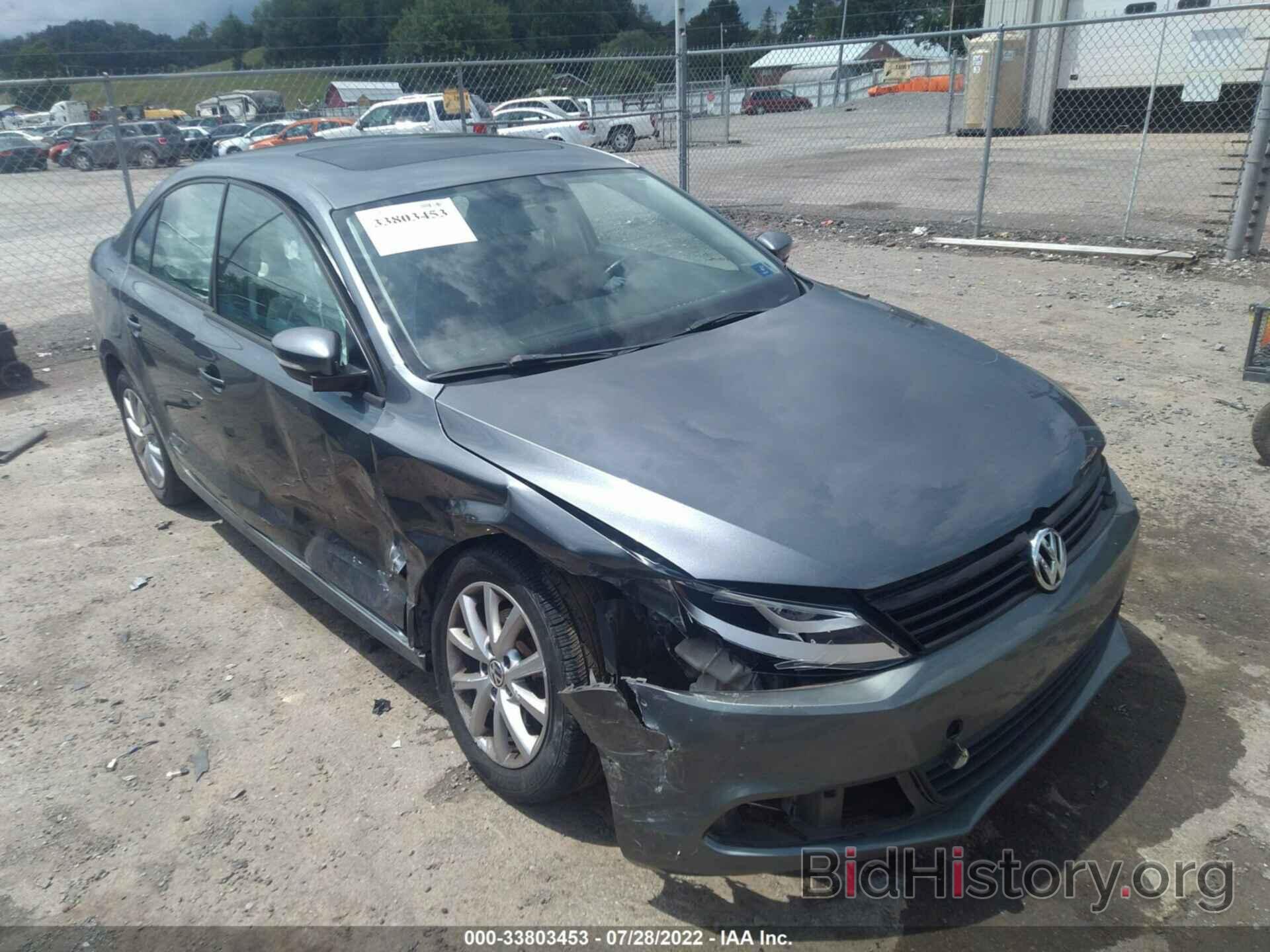 Фотография 3VWDX7AJ9CM124375 - VOLKSWAGEN JETTA SEDAN 2012