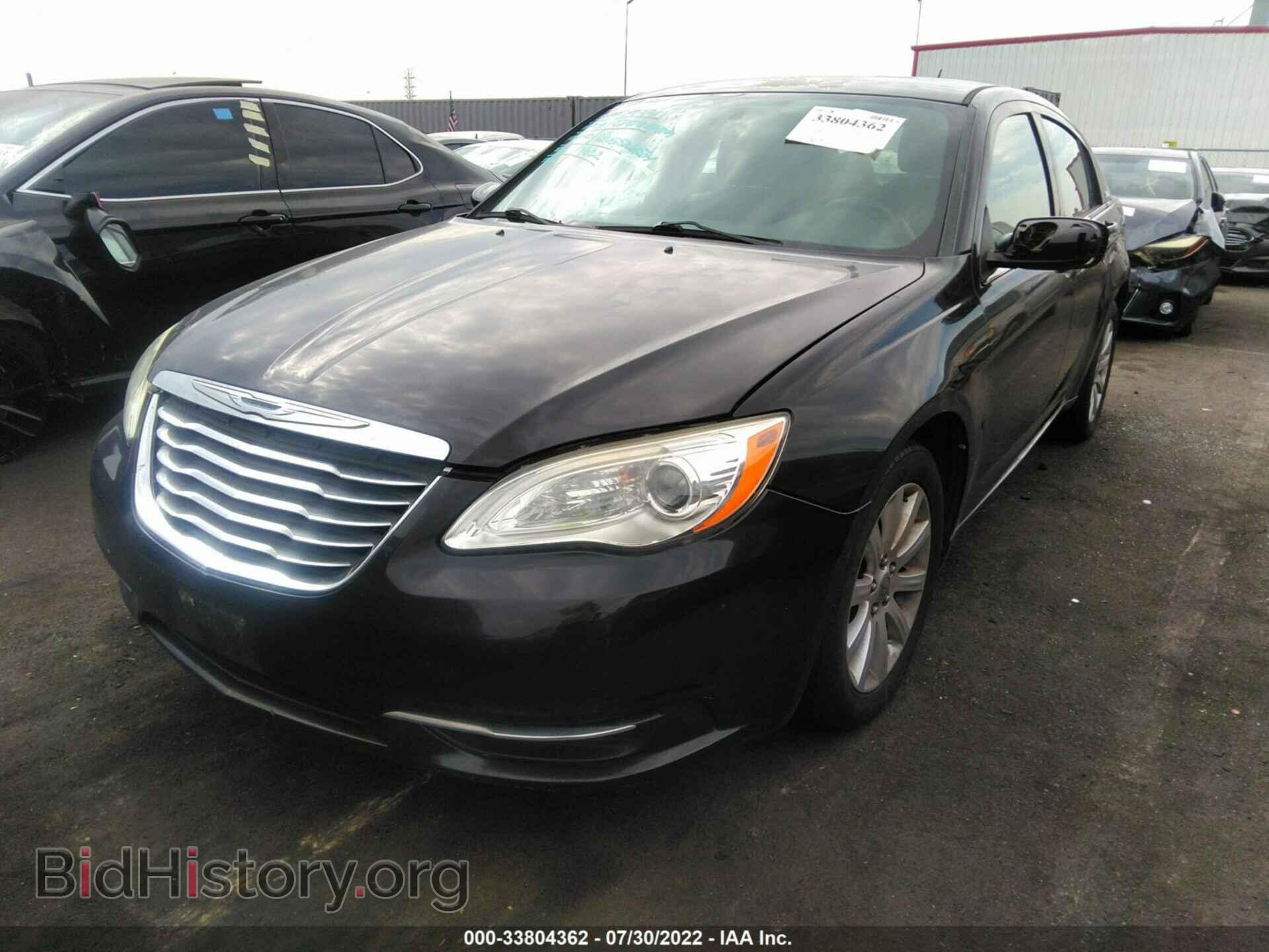2012 CHRYSLER 200 - VIN: 1C3CCBBB3CN134740 - Фото 2