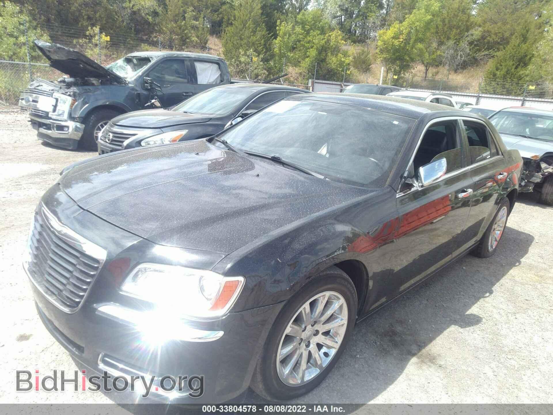 2012 CHRYSLER 300 - VIN: 2C3CCACG0CH182113 - Фото 2