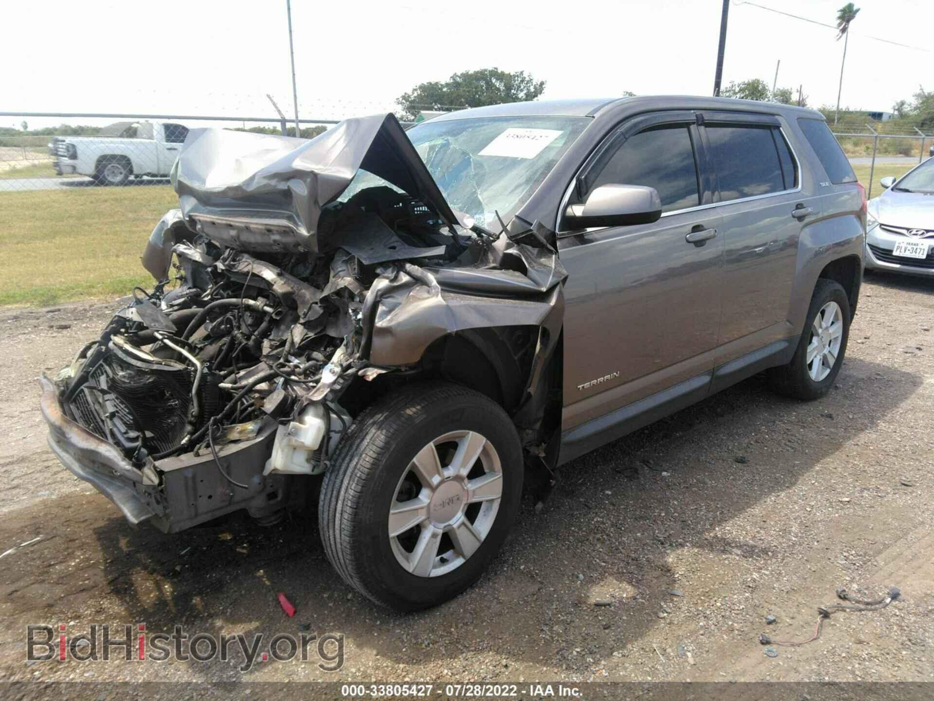 2010 GMC TERRAIN - VIN: 2CTALBEW8A6271809 - Photo 2