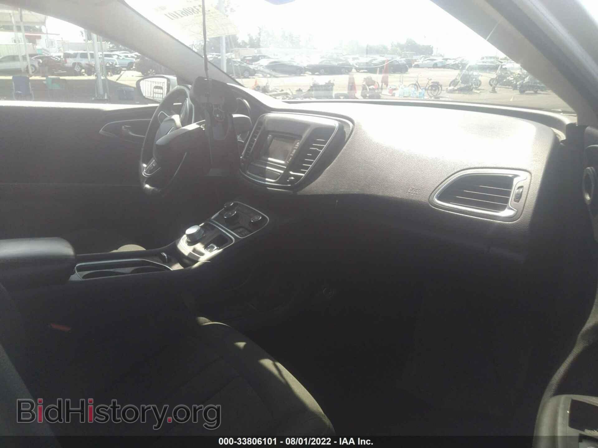 2016 CHRYSLER 200 - VIN: 1C3CCCFB0GN189250 - Photo 5