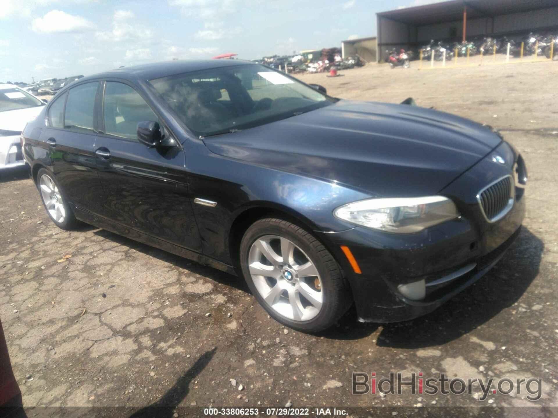 Photo WBAFR1C52BC744517 - BMW 5 SERIES 2011