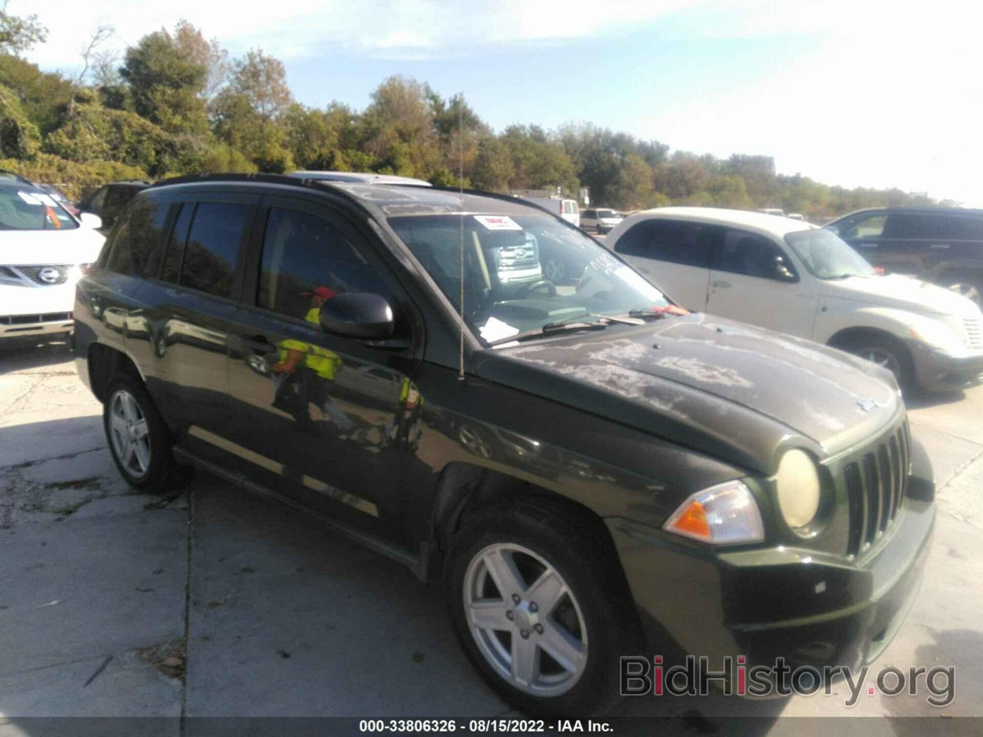 Photo 1J8FT47W27D359705 - JEEP COMPASS 2007