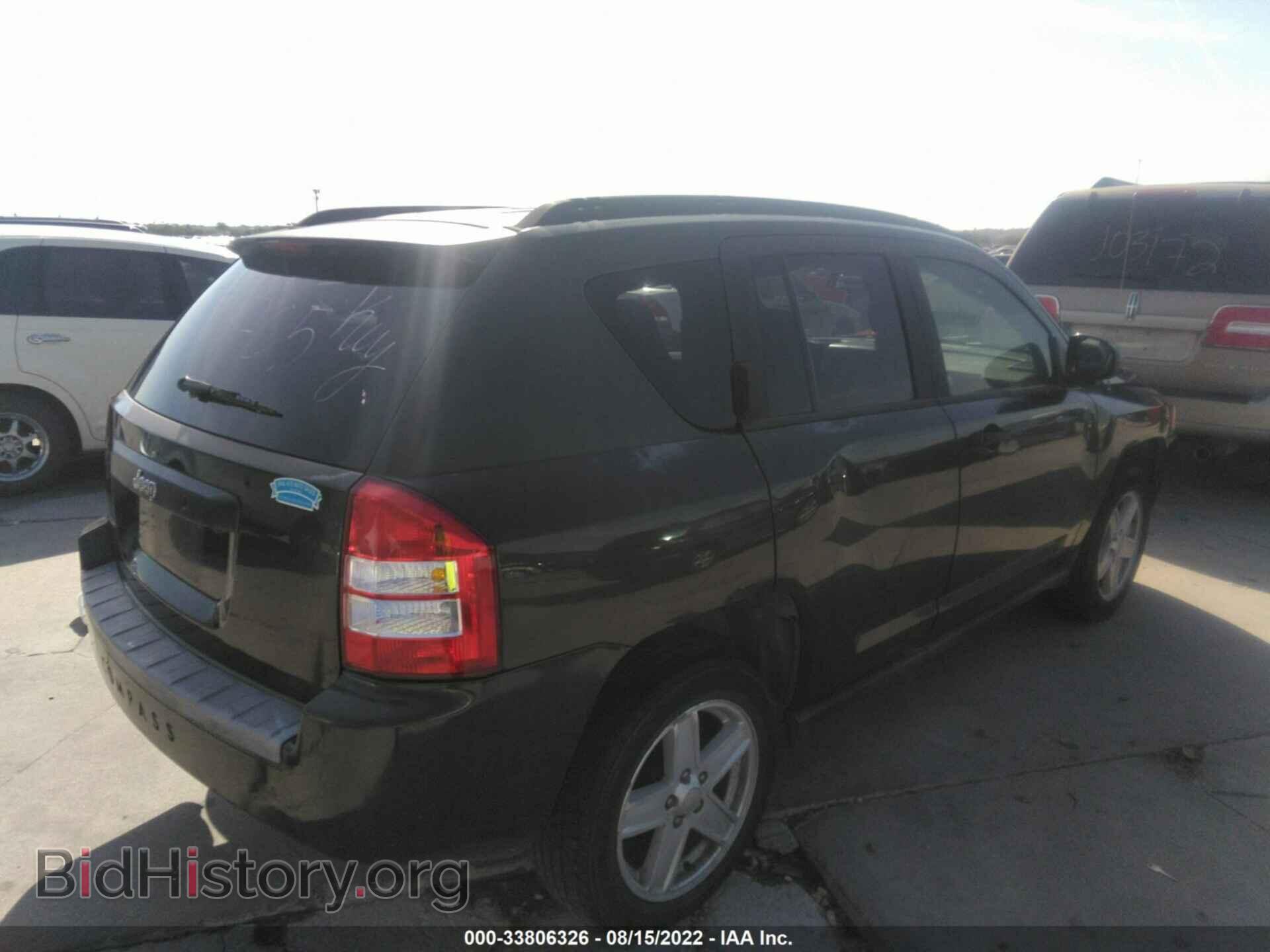 2007 JEEP COMPASS - VIN: 1J8FT47W27D359705 - Фото 4