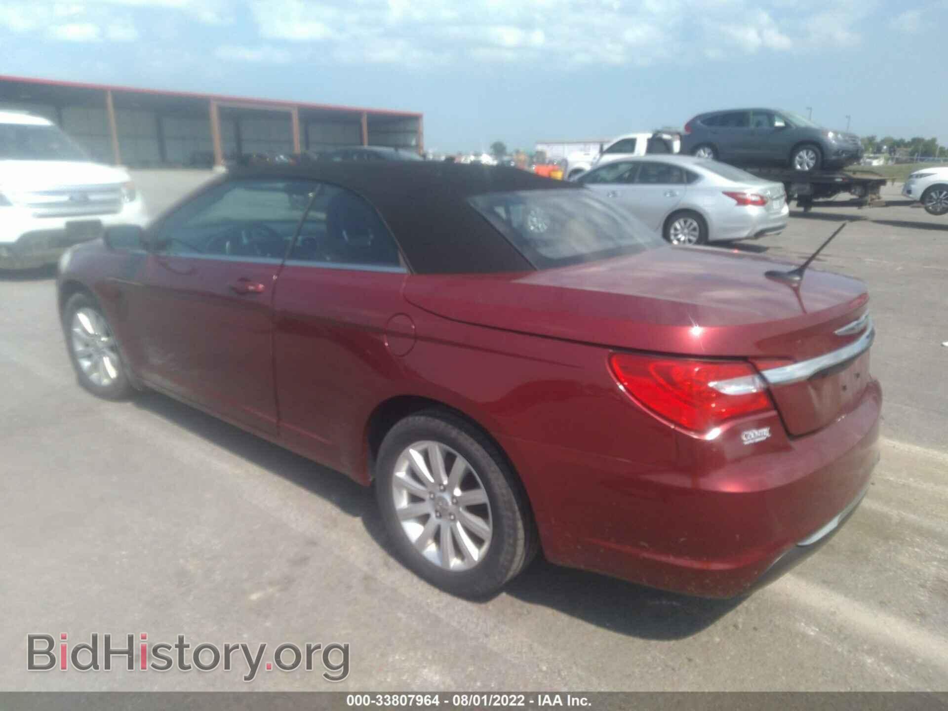 2011 CHRYSLER 200 - VIN: 1C3BC2EGXBN563701 - Фото 3