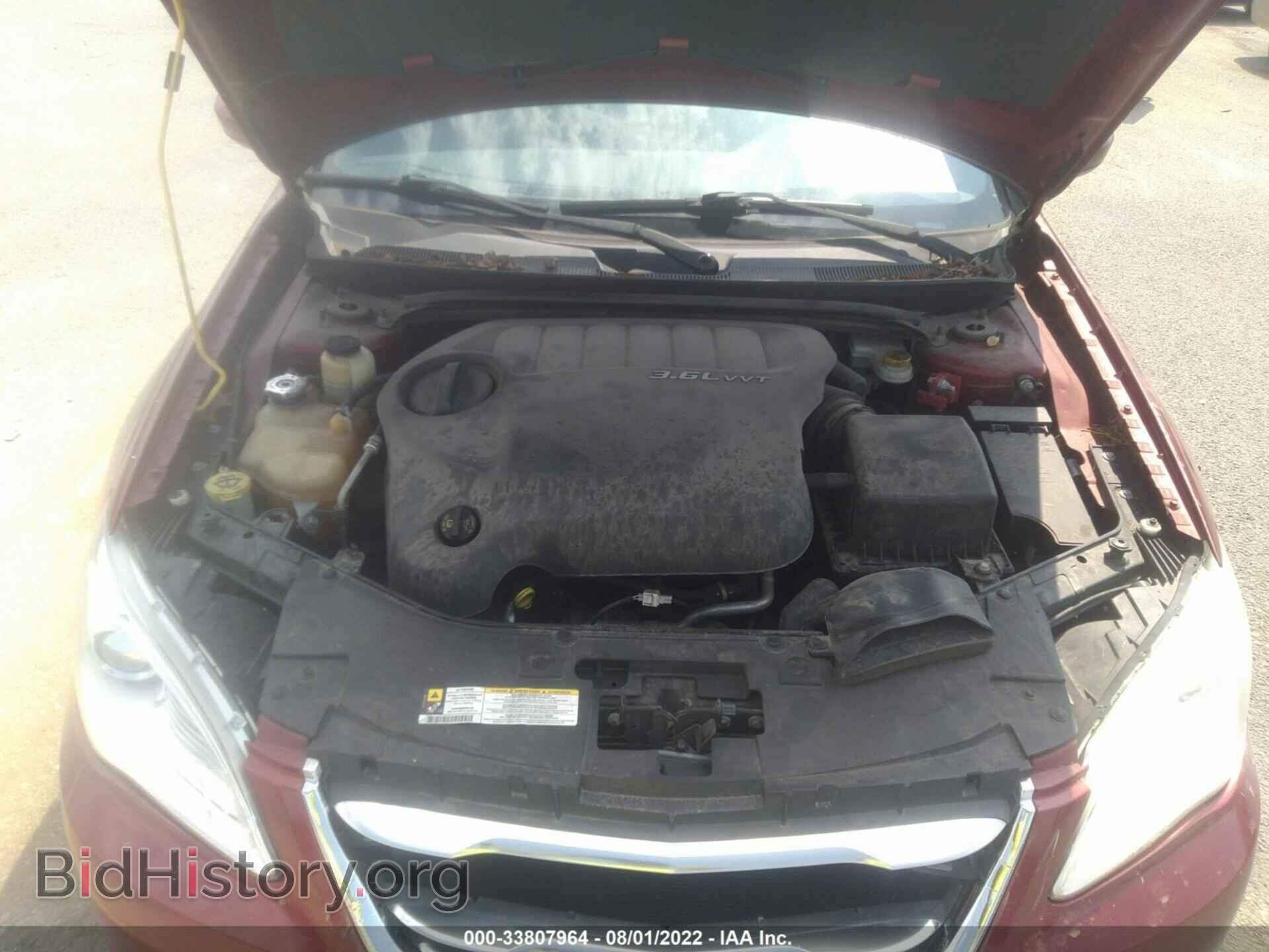 2011 CHRYSLER 200 - VIN: 1C3BC2EGXBN563701 - Фото 10