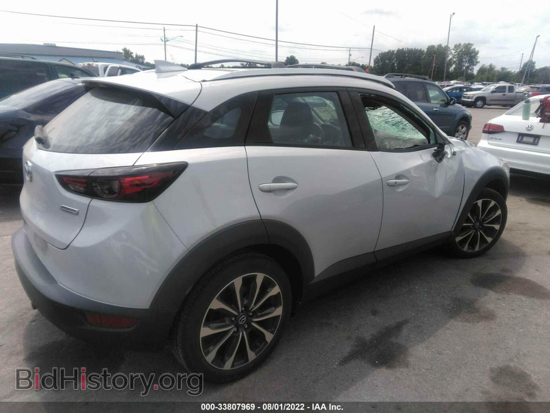 2019 MAZDA CX-3 - VIN: JM1DKFC76K0402406 - Фото 4