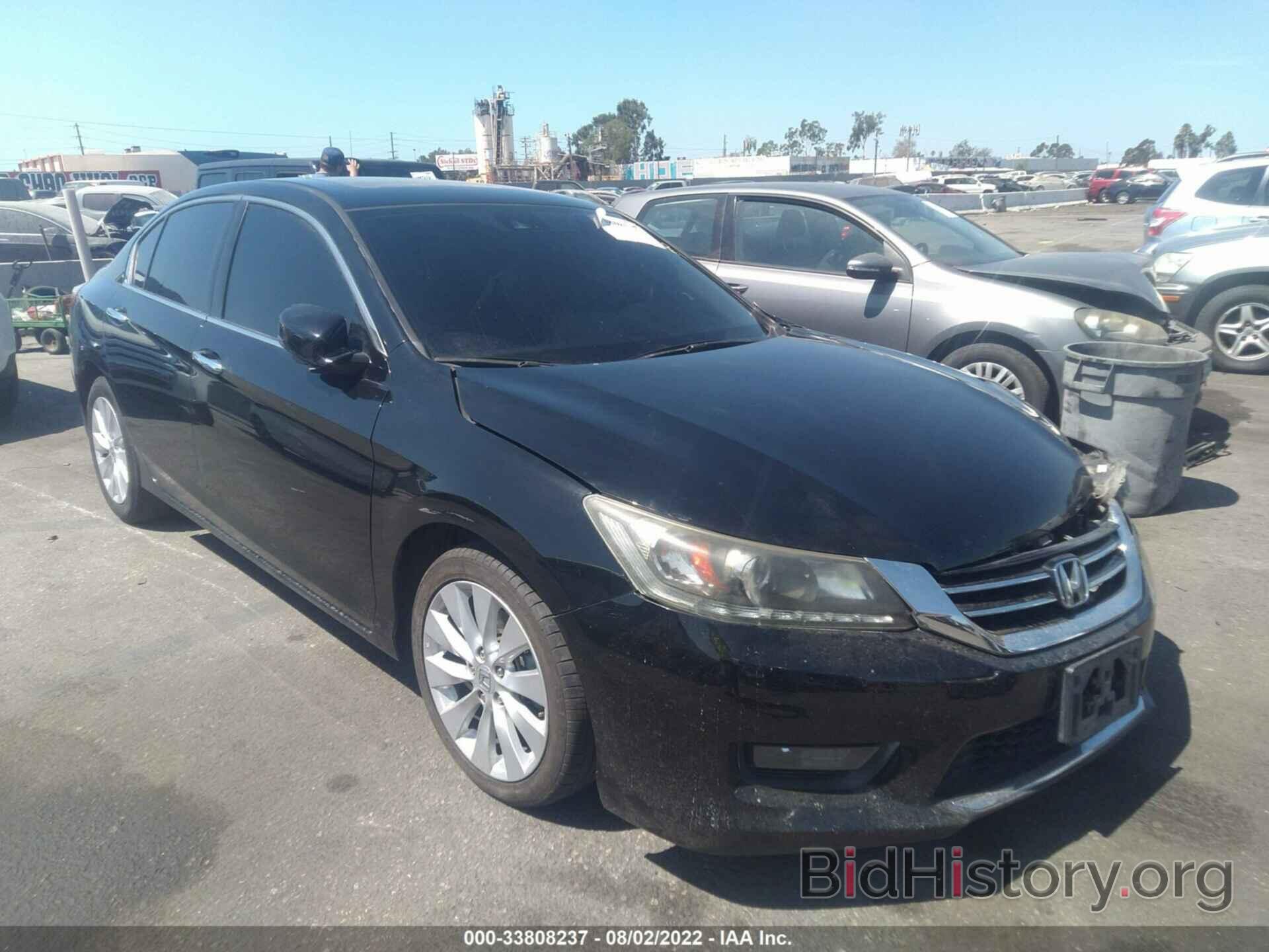 Фотография 1HGCR3F81FA006699 - HONDA ACCORD SEDAN 2015