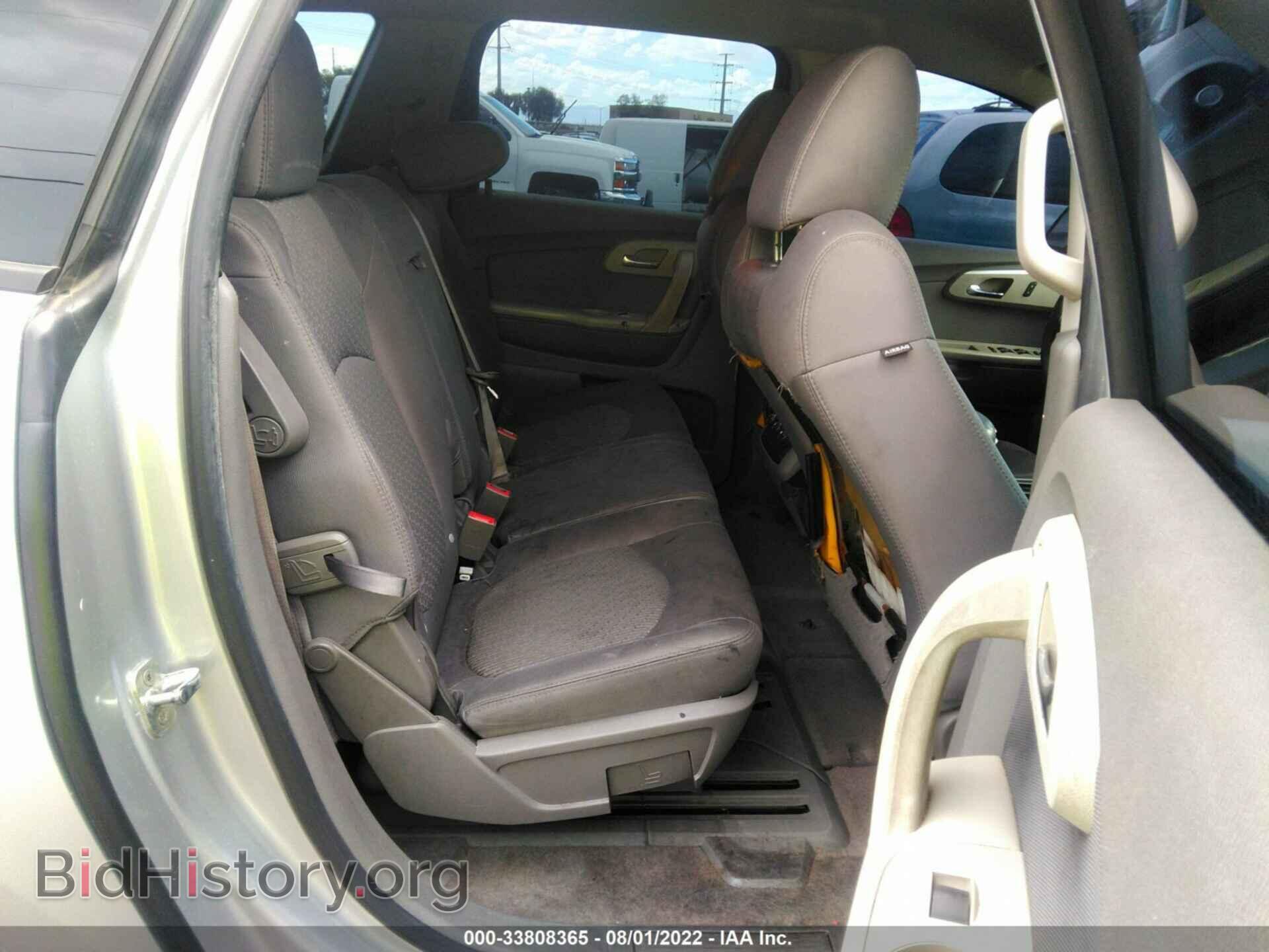 2011 CHEVROLET TRAVERSE - VIN: 1GNKREED6BJ231237 - Photo 8