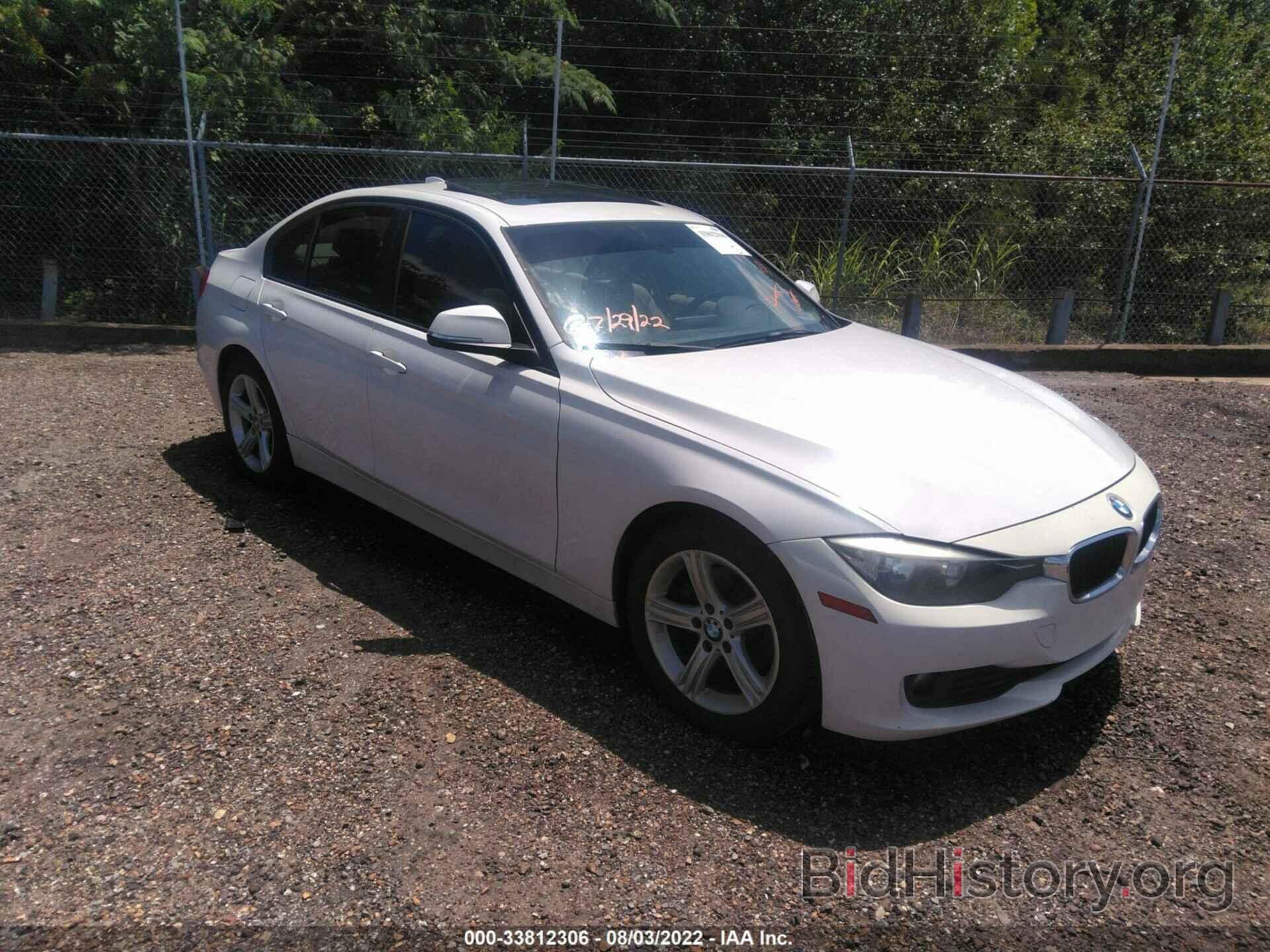 Photo WBA3A5C53DF601997 - BMW 3 SERIES 2013