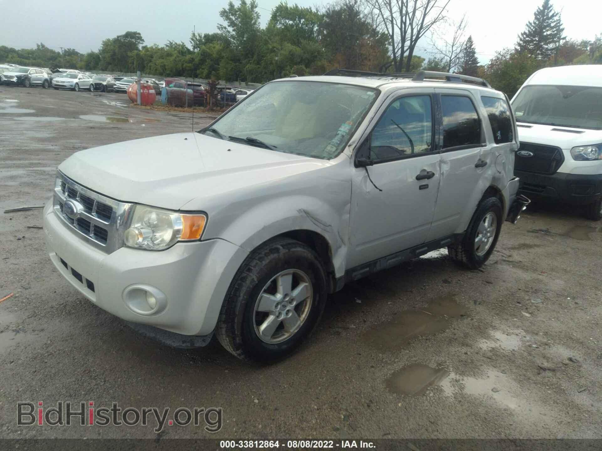 2009 FORD ESCAPE - VIN: 1FMCU03729KA86290 - Фото 2