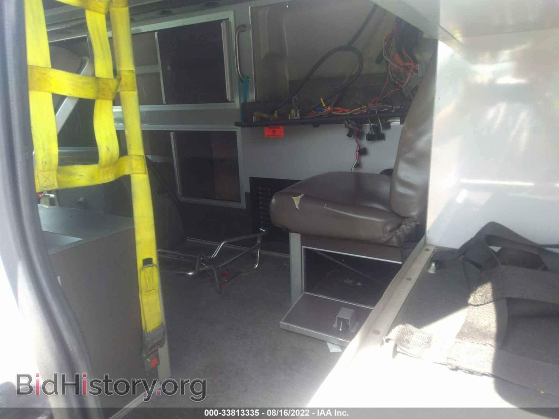 2011 FORD ECONOLINE CARGO VAN - VIN: 1FDSS3ESXBDA18348 - Фото 8