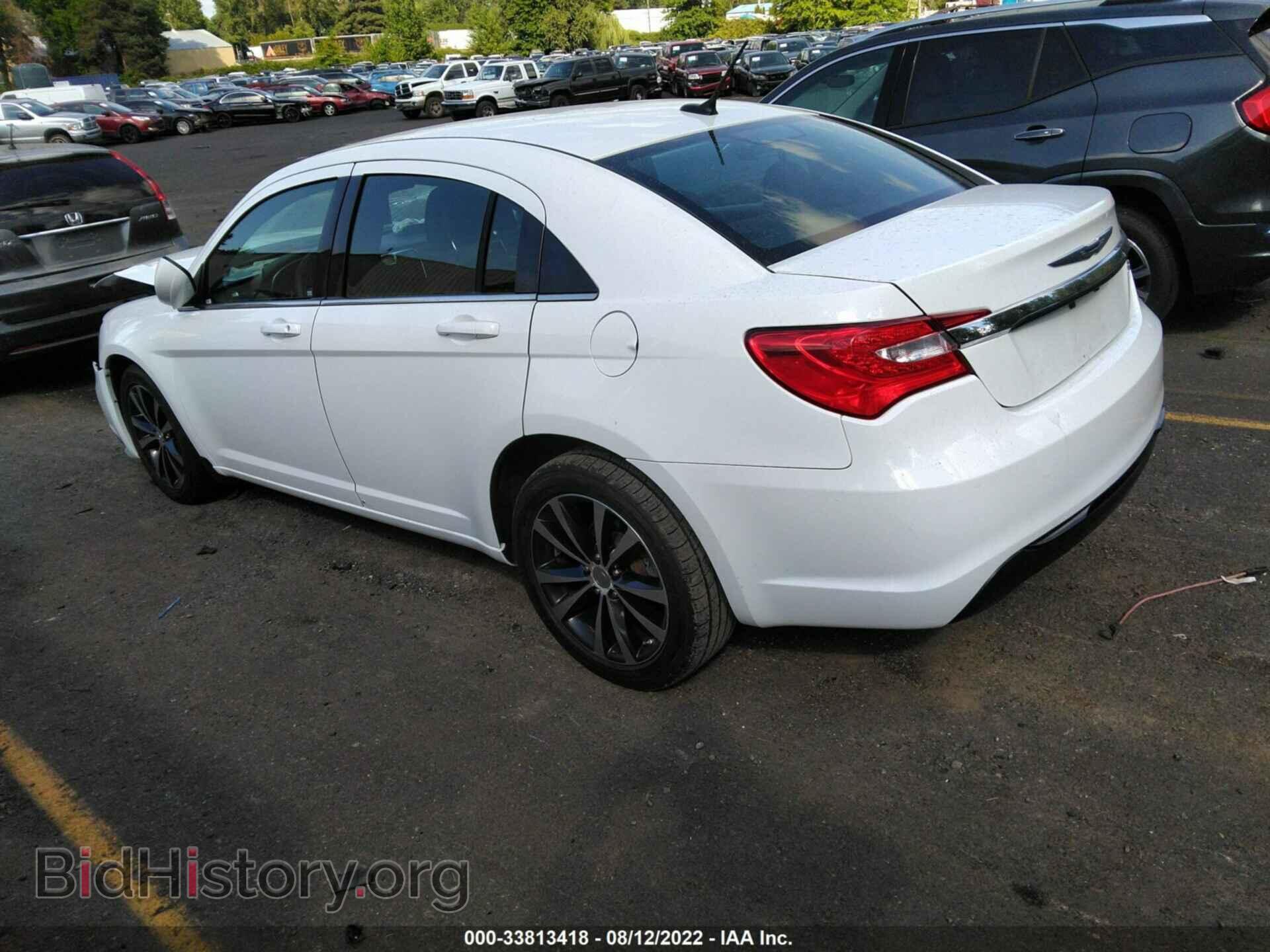 2013 CHRYSLER 200 - VIN: 1C3CCBBG3DN745896 - Фото 3